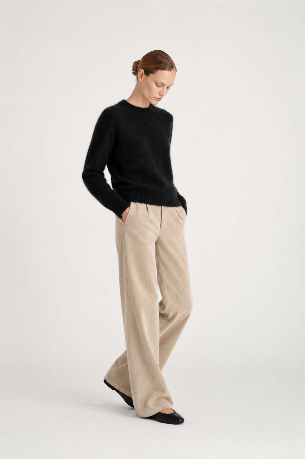 Davida Basic Crewneck Sweater Sweaters Black