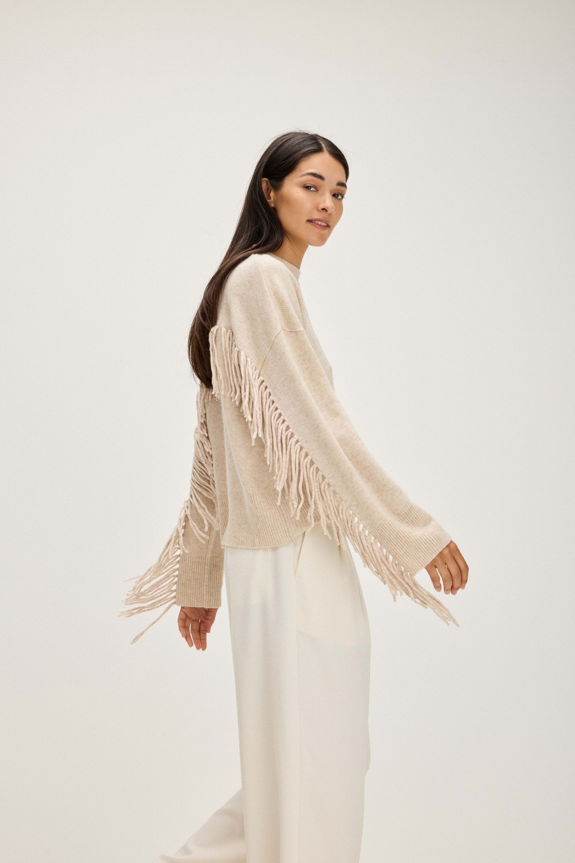 Davida Boxy Fringes Biker Style Sweaters Light Beige