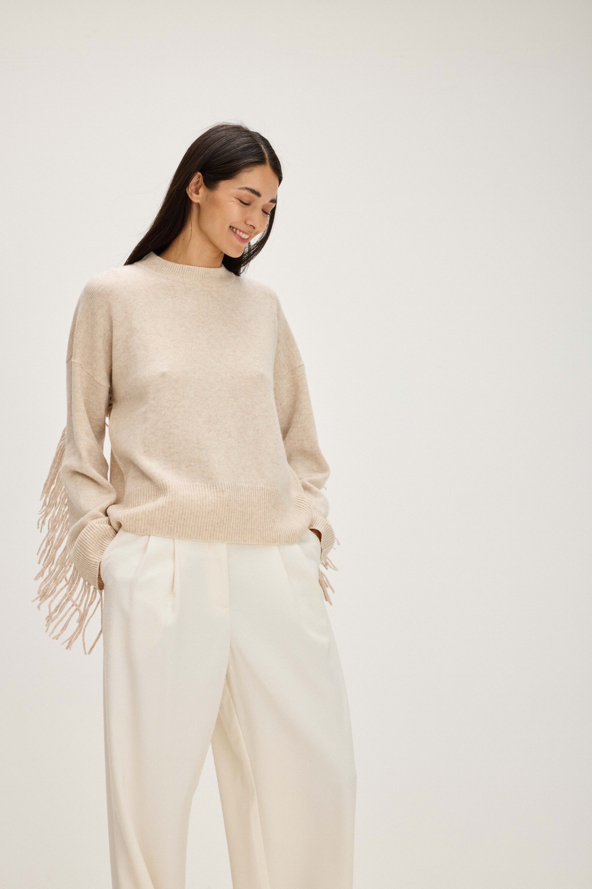 Davida Boxy Fringes Biker Style Sweaters Light Beige