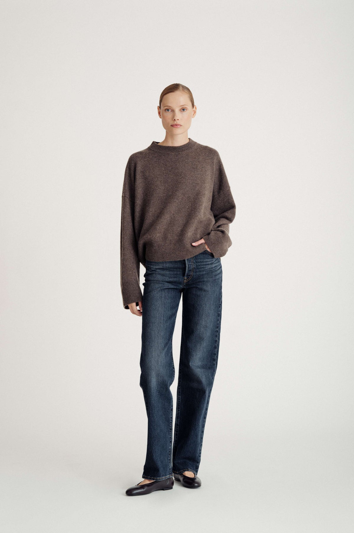 Davida Boxy O-neck Sweater Sweaters Cacao