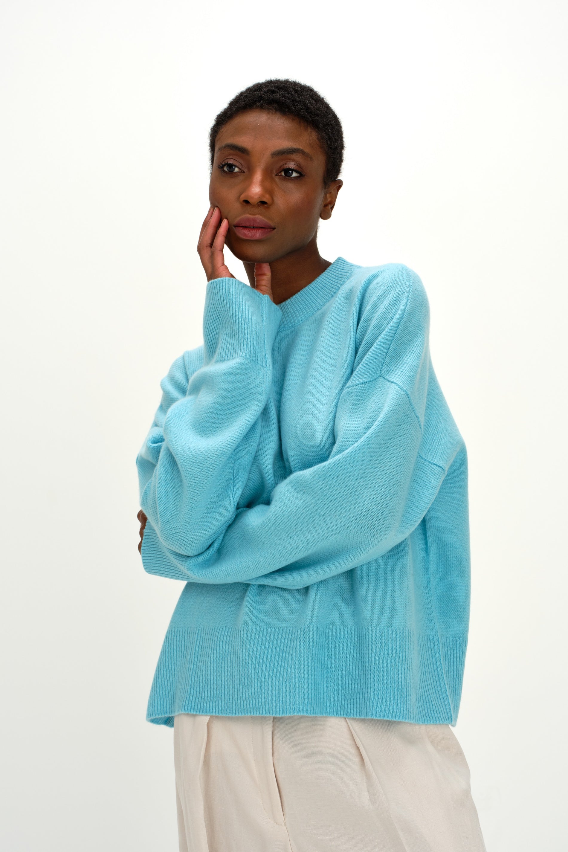 Davida Boxy O-neck Sweater Sweaters Turquoise