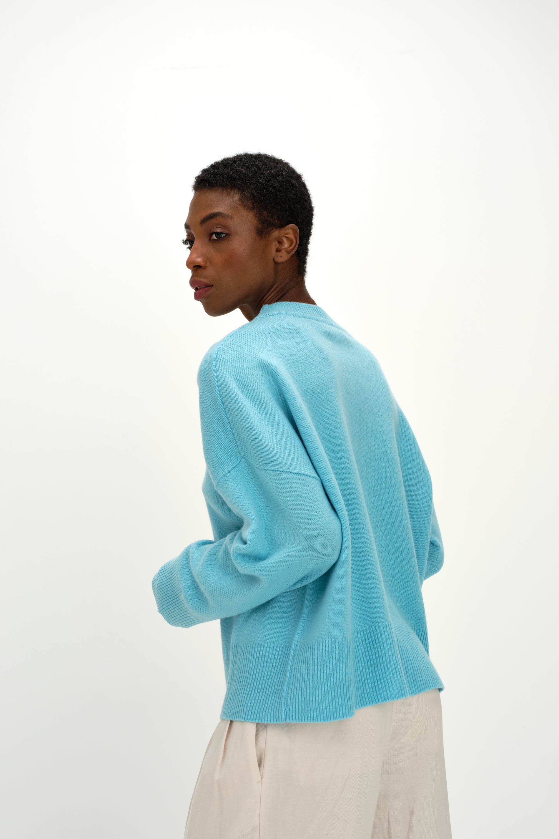 Davida Boxy O-neck Sweater Sweaters Turquoise