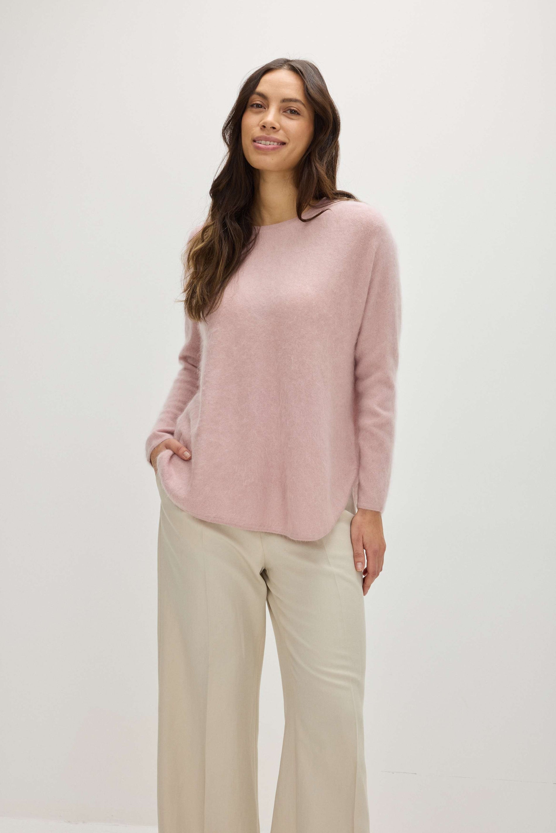 Davida Brushed Curved Sweater Sweaters Pink