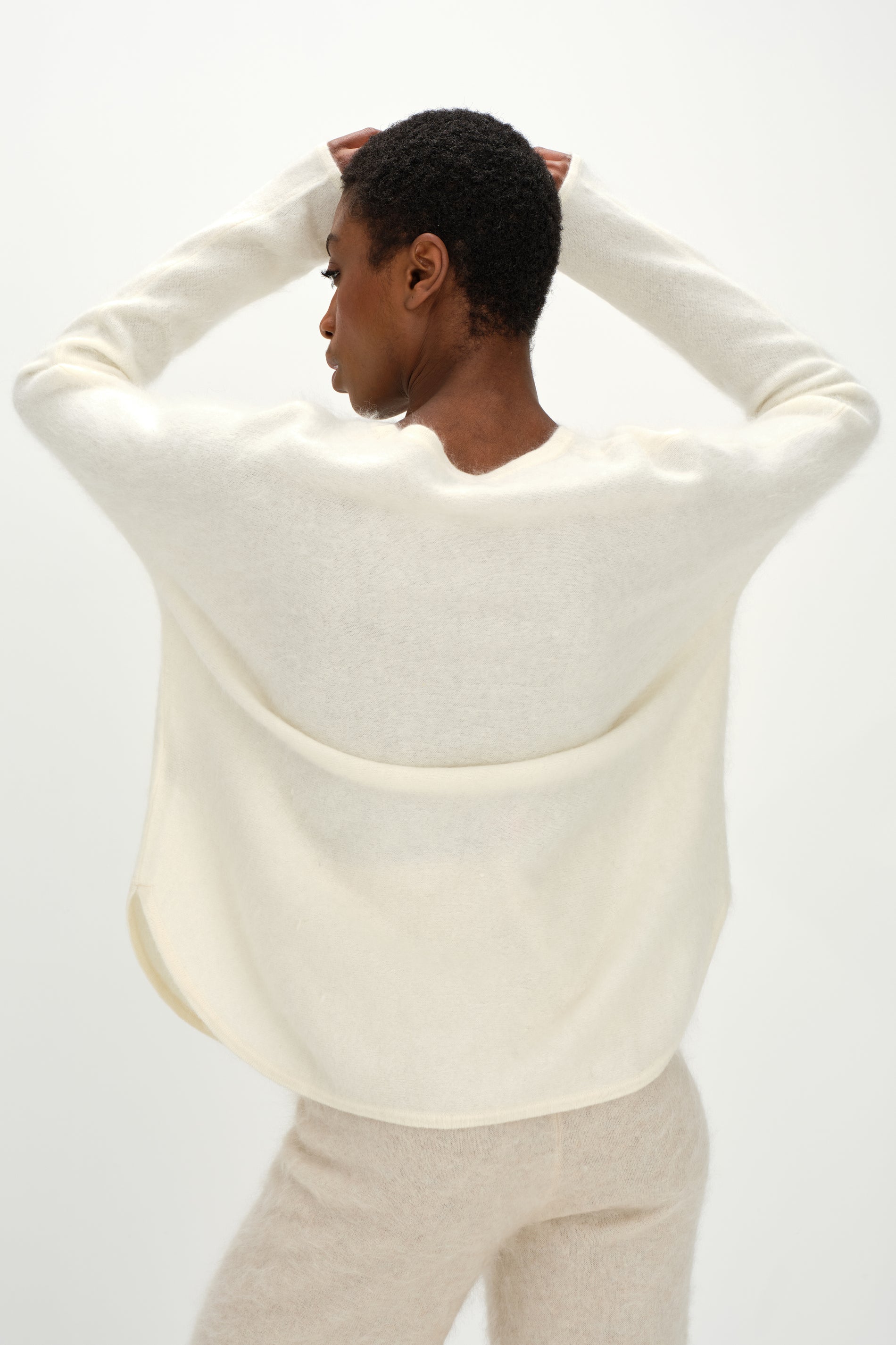 Davida Brushed Curved Sweater Sweaters White
