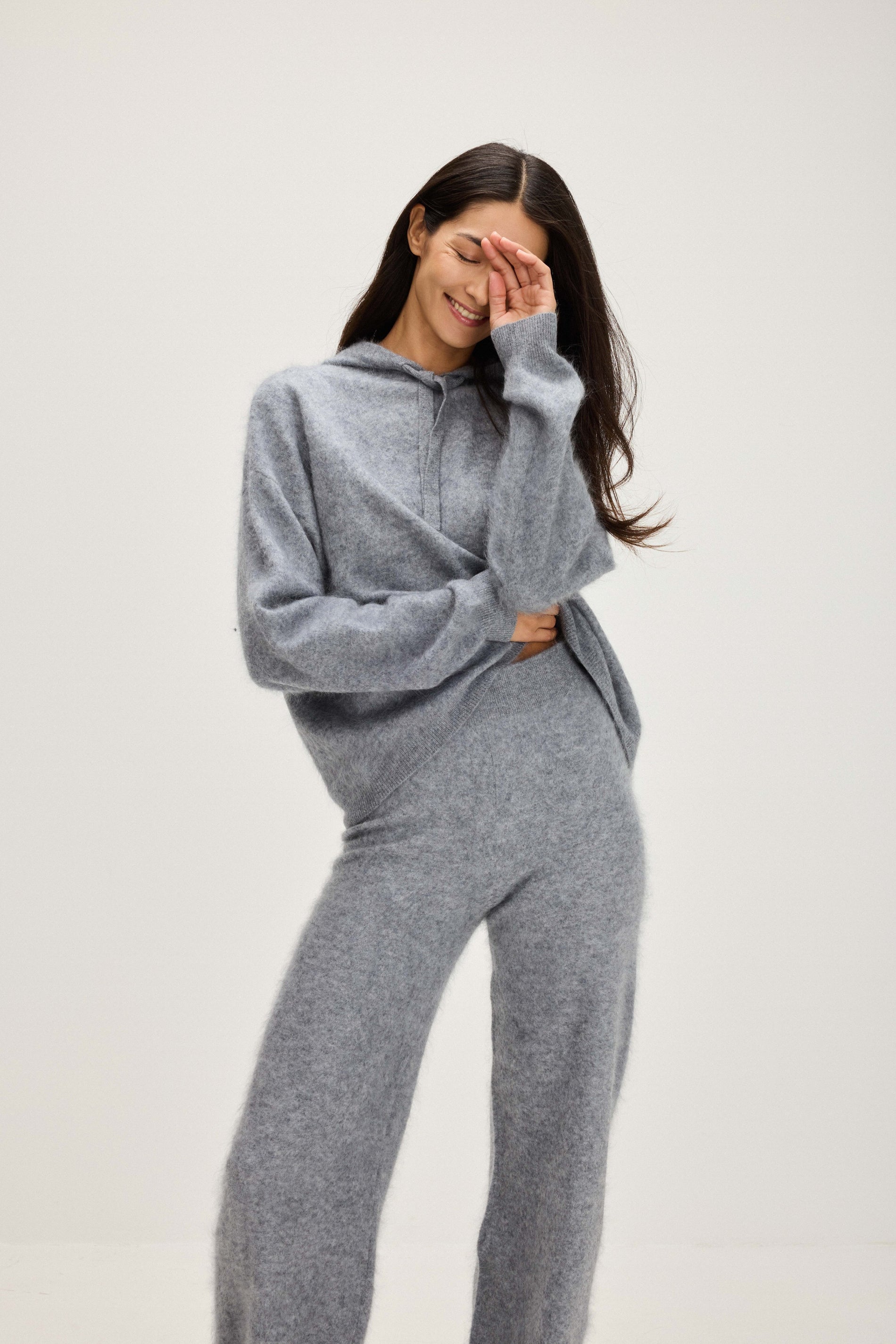 Davida Brushed Oversized Hoodie Sweaters Light Grey