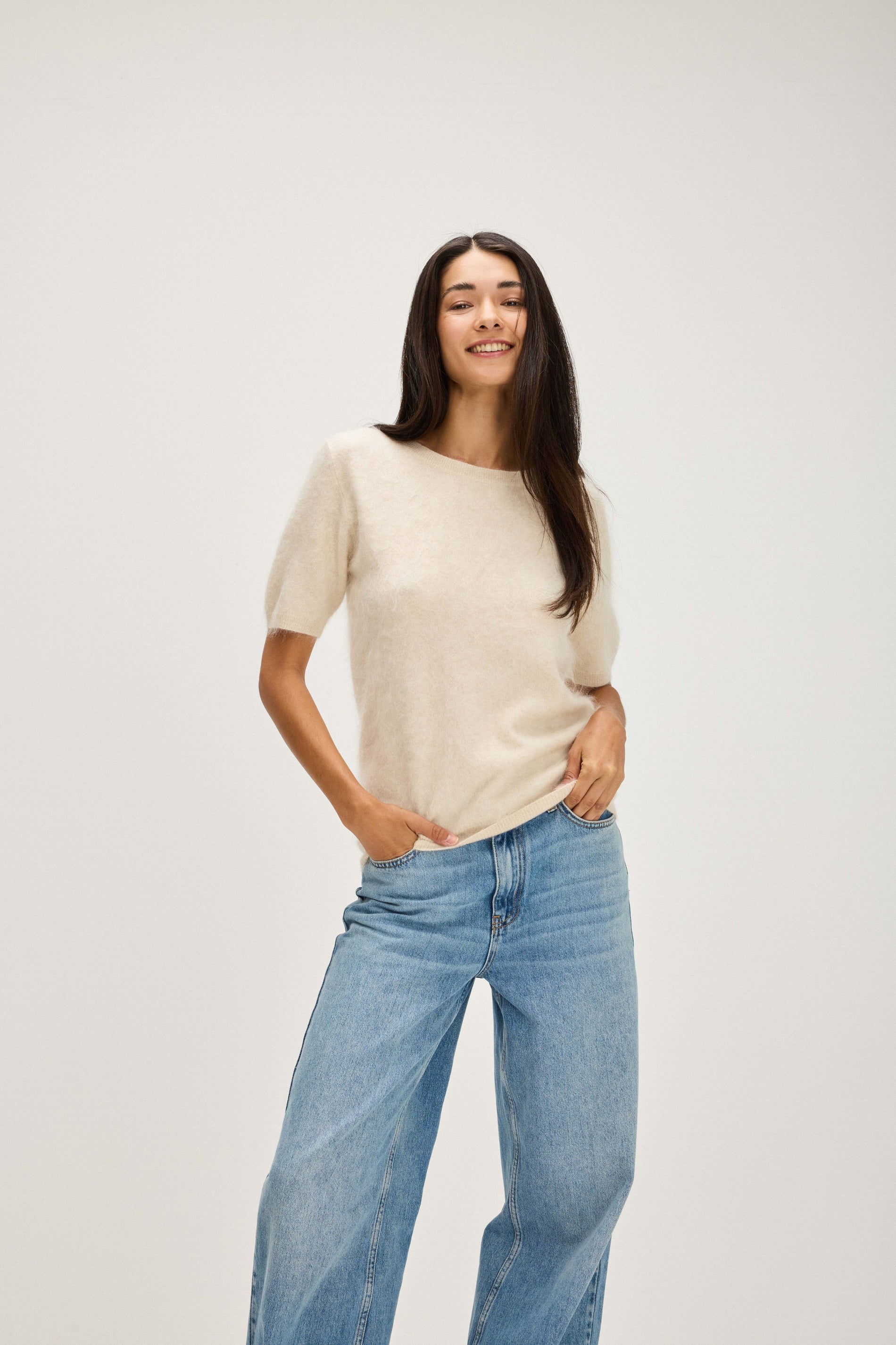 Davida Brushed Oversized T-Shirt Sweaters Light Beige