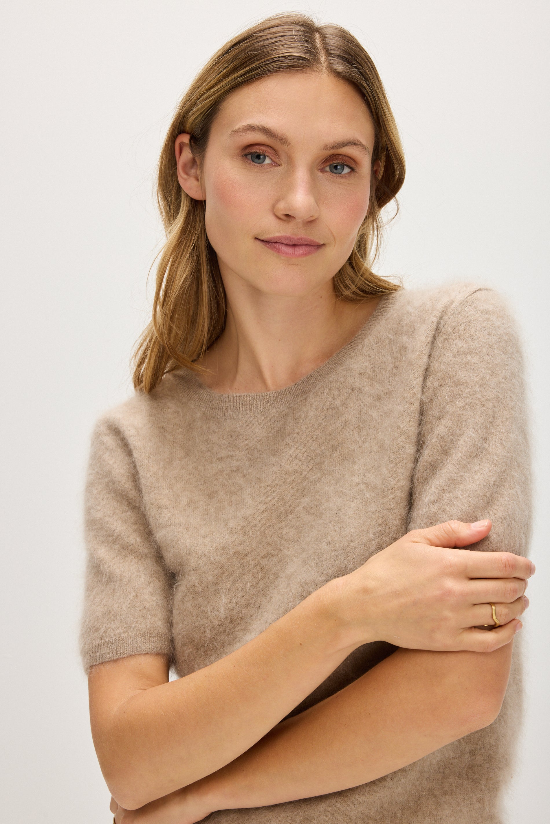 Davida Brushed Oversized T-Shirt Sweaters Mink