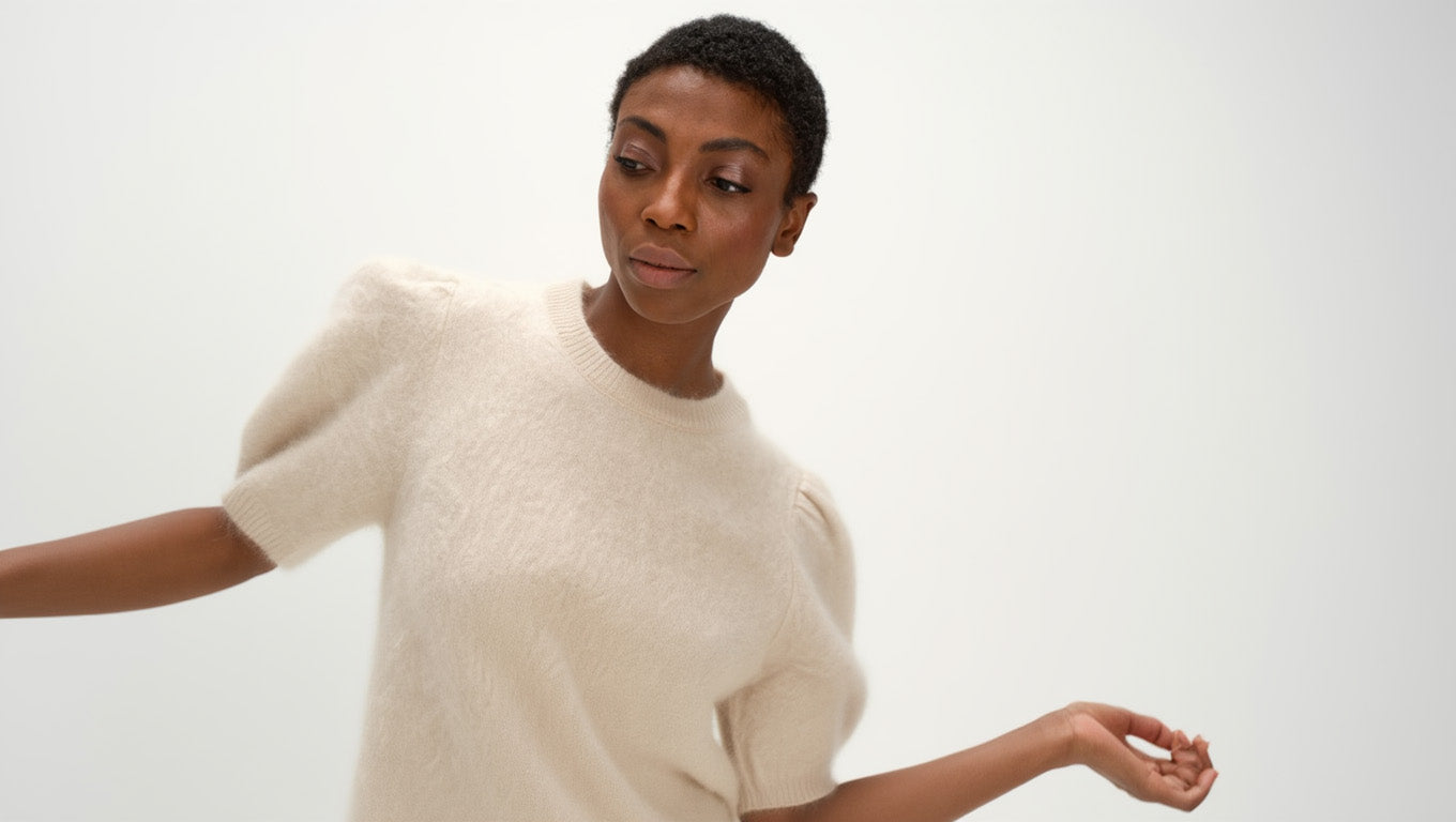 Davida Brushed Puff Sleeve T-shirt Sweaters Light Beige