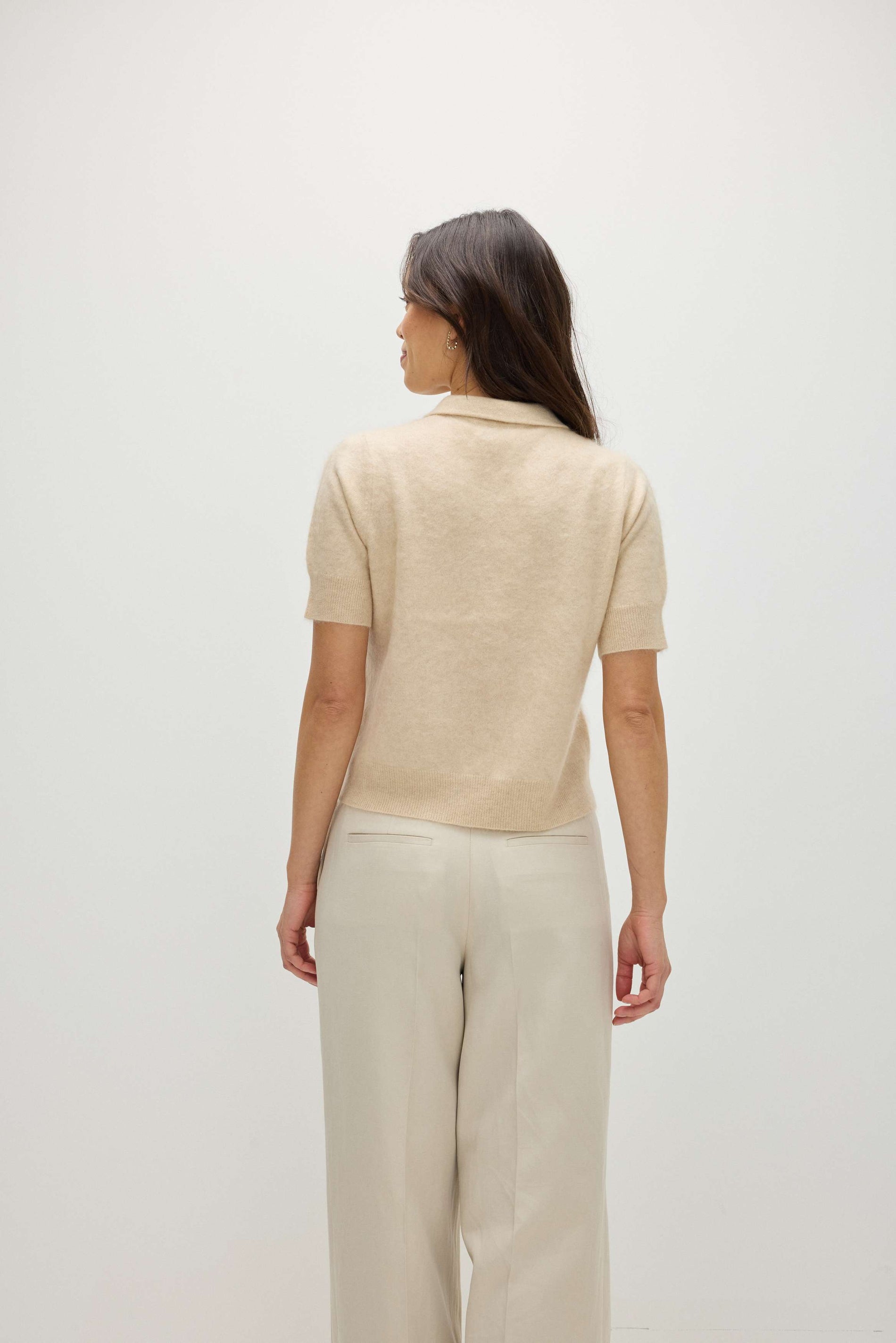 Davida Brushed Short Sleeve Collar Cardigan Sweaters Wheat