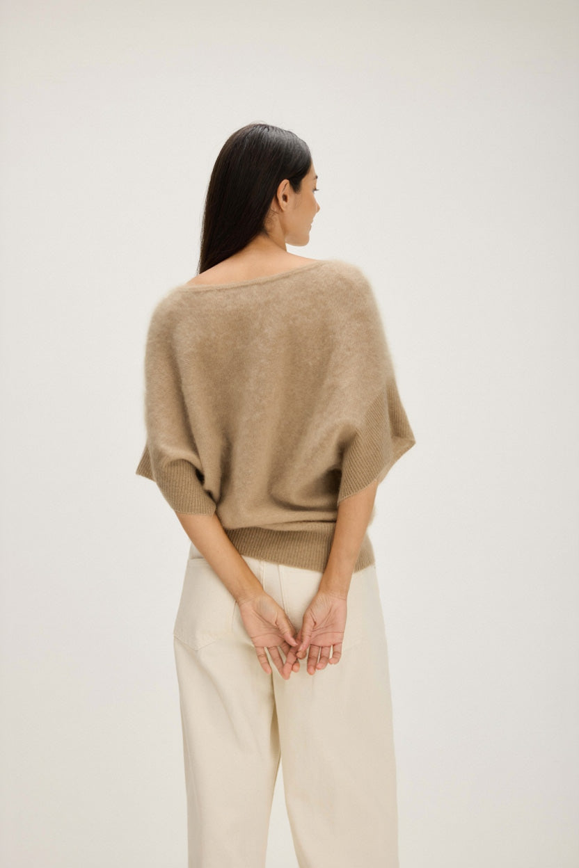 Davida Brushed V-neck Oversized short Sleeve Sweaters Mink