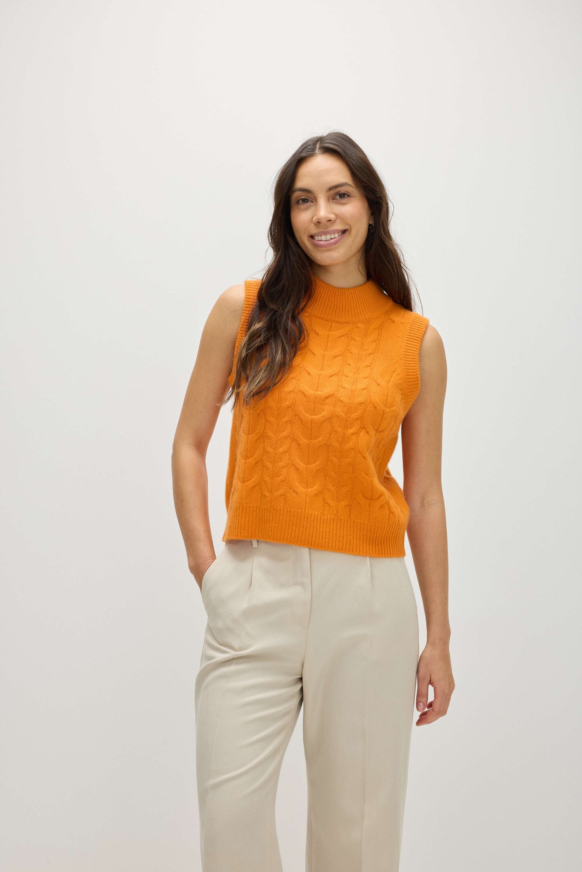 Davida Cable Short Vest Sweaters Intense Orange