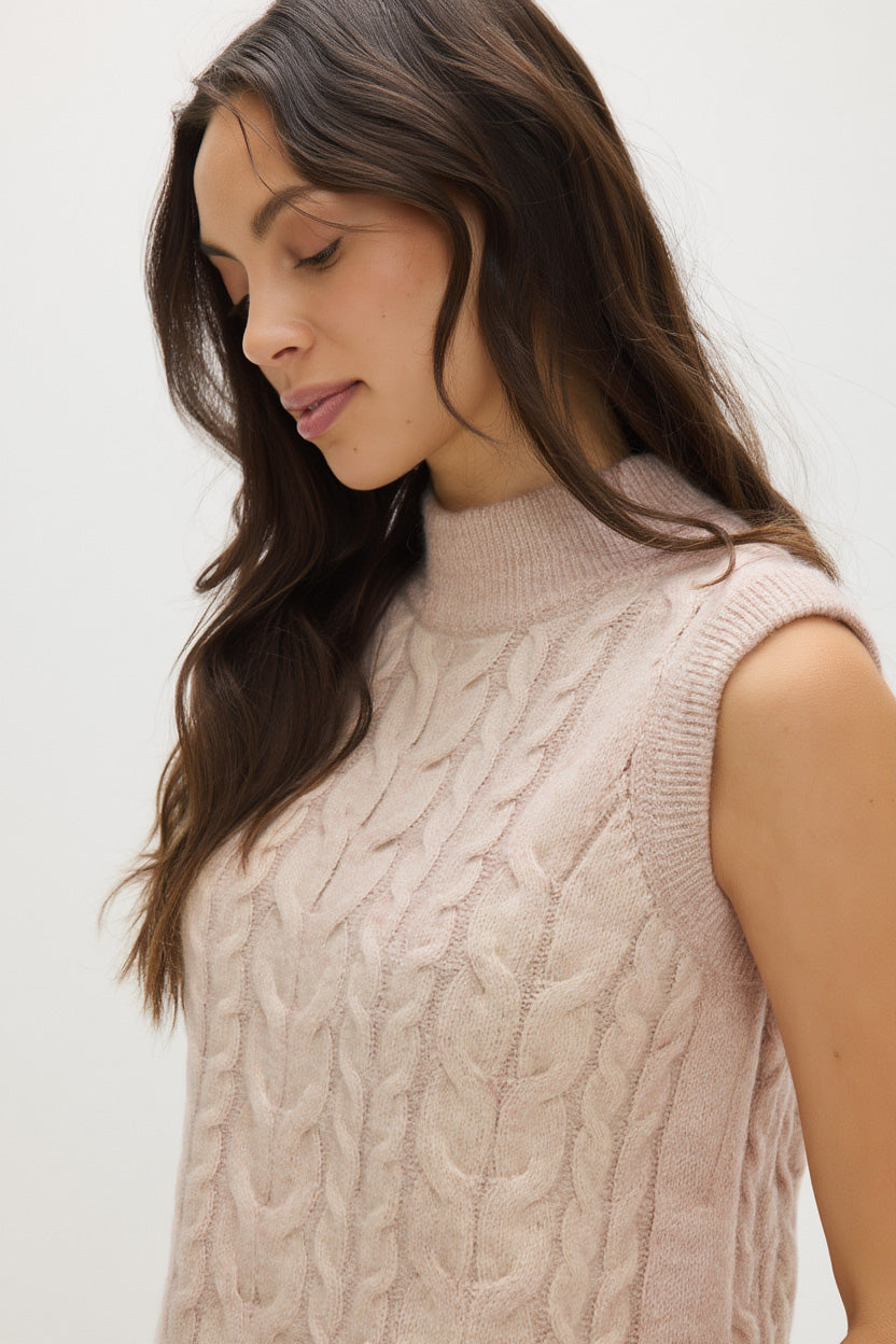 Davida Cable Short Vest Sweaters Sand
