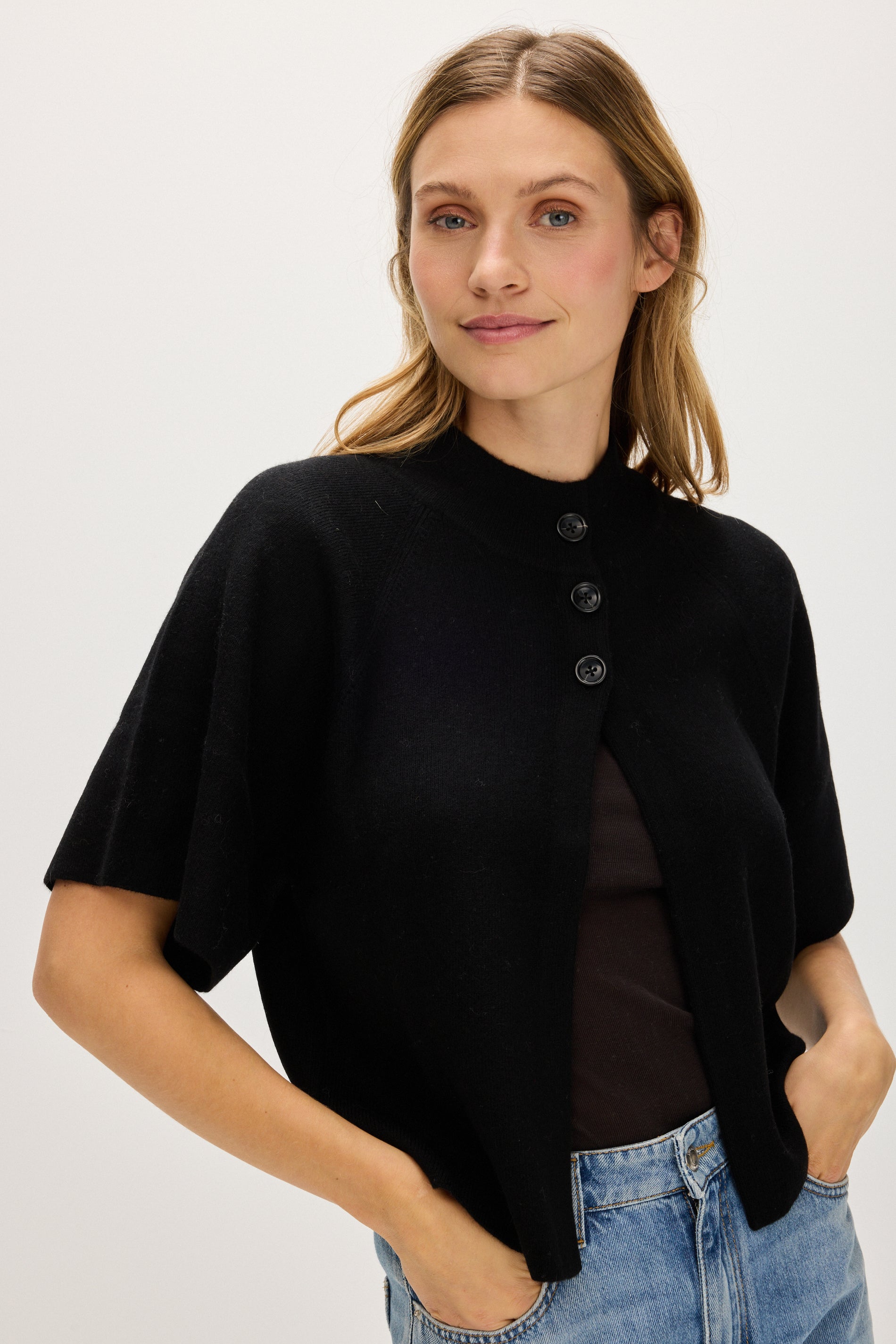 Davida Cardigan Raglan Short Sleeve Cardigans Black