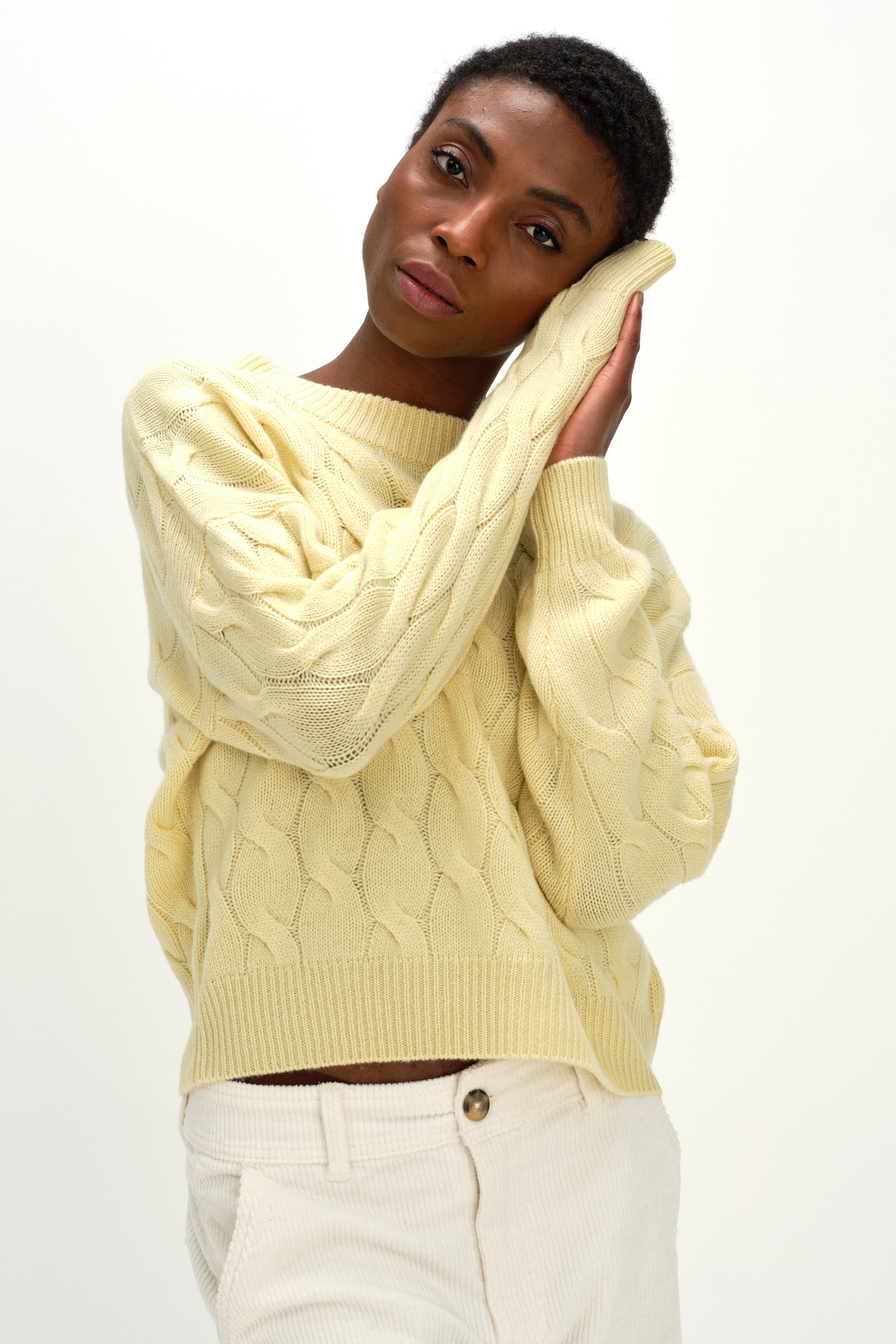 Davida Chunky O-neck Cable Sweaters Citrus