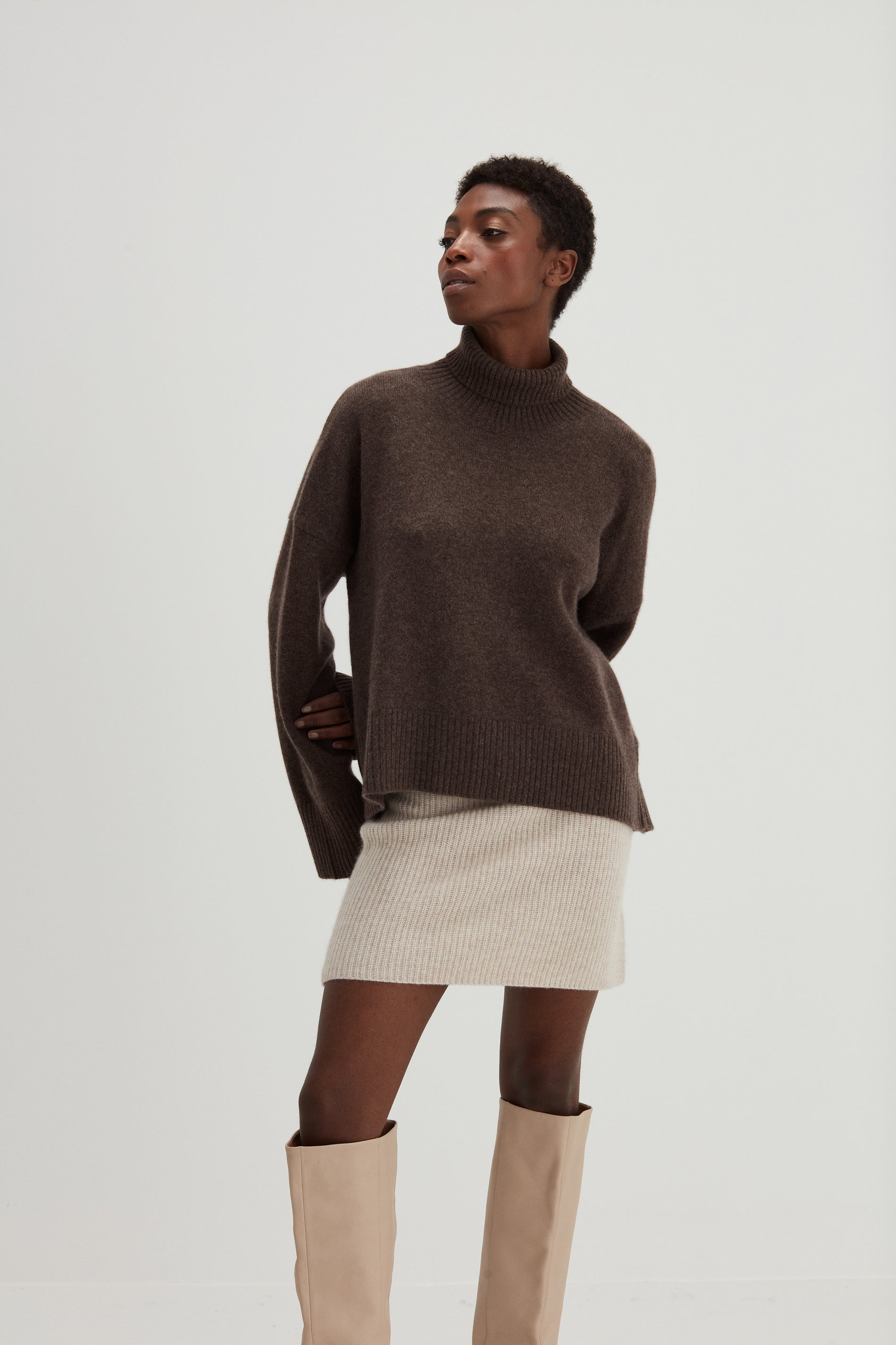 Davida Chunky Roll Neck Sweater Sweaters Cacao