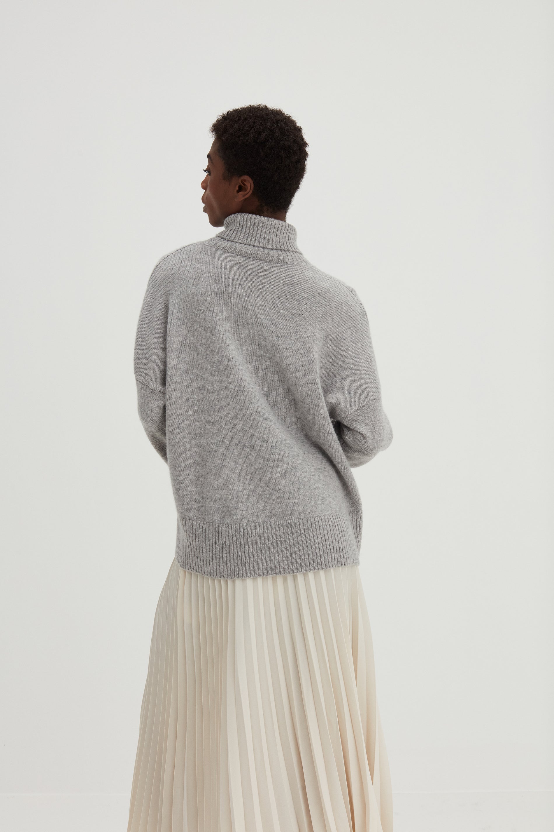 Davida Chunky Roll Neck Sweater Sweaters Light Grey