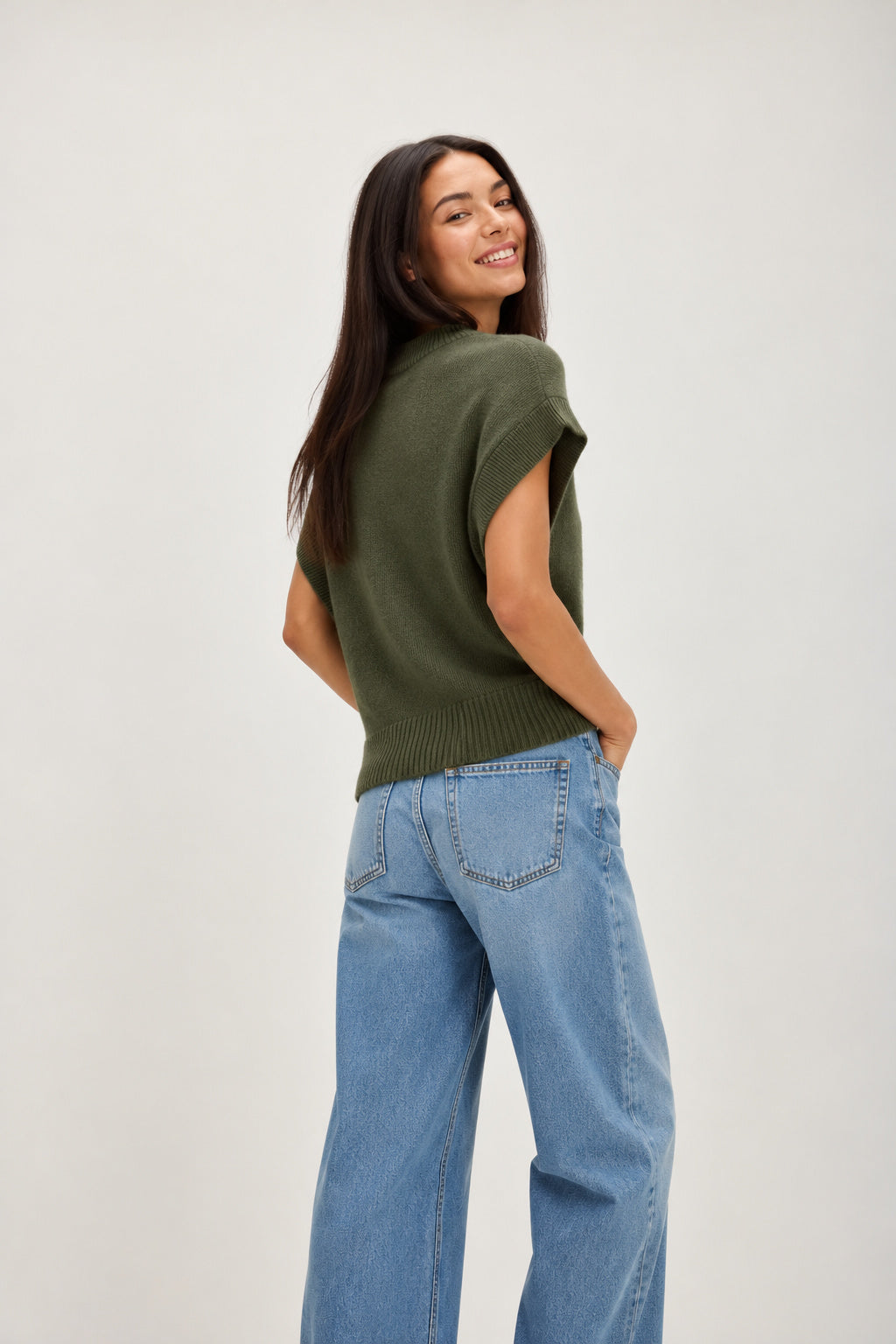 Davida Chunky Vest Turtleneck Sweaters Army Green