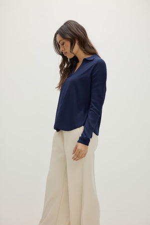 Curved Open Collar - Navy
