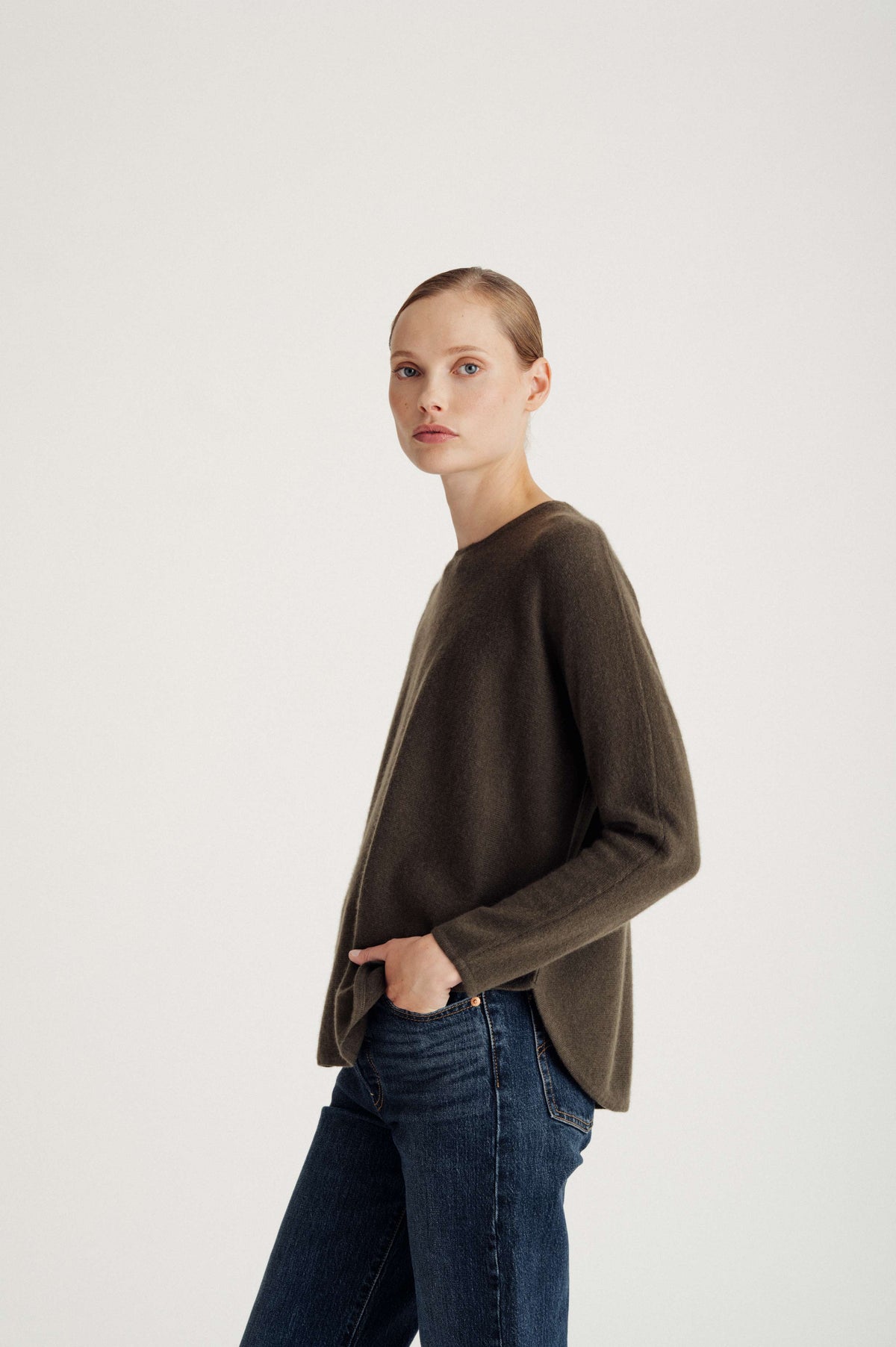 Davida Curved Sweater Sweaters Hunter's Green