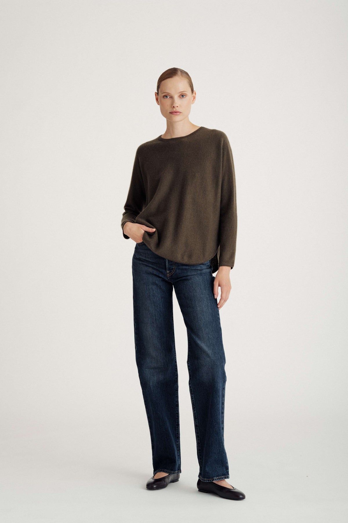 Davida Curved Sweater Sweaters Hunter's Green