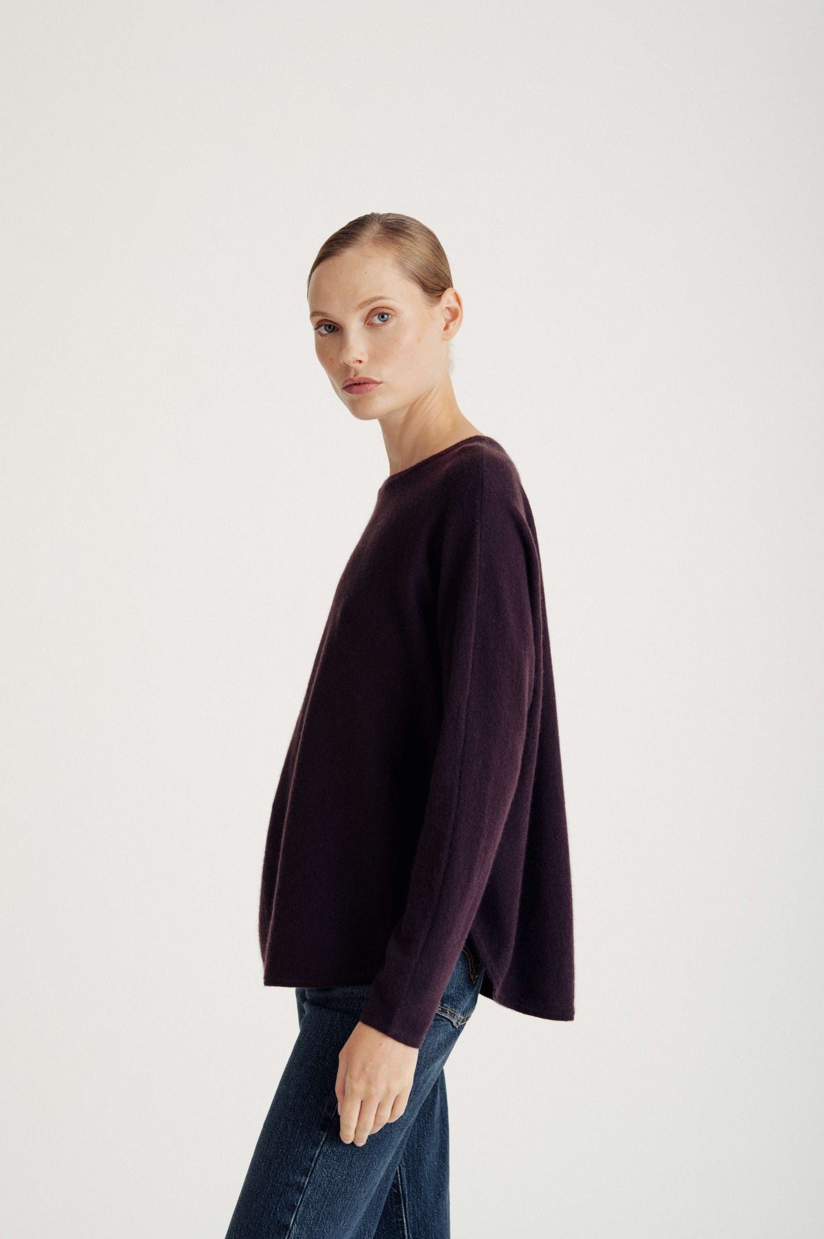 Davida Curved Sweater Sweaters Plum