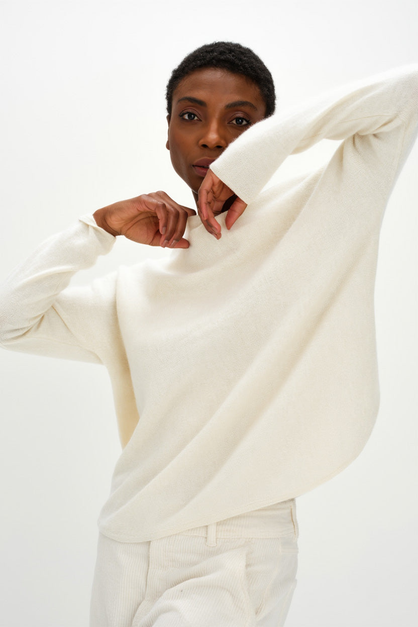 Davida Curved Sweater Sweaters White