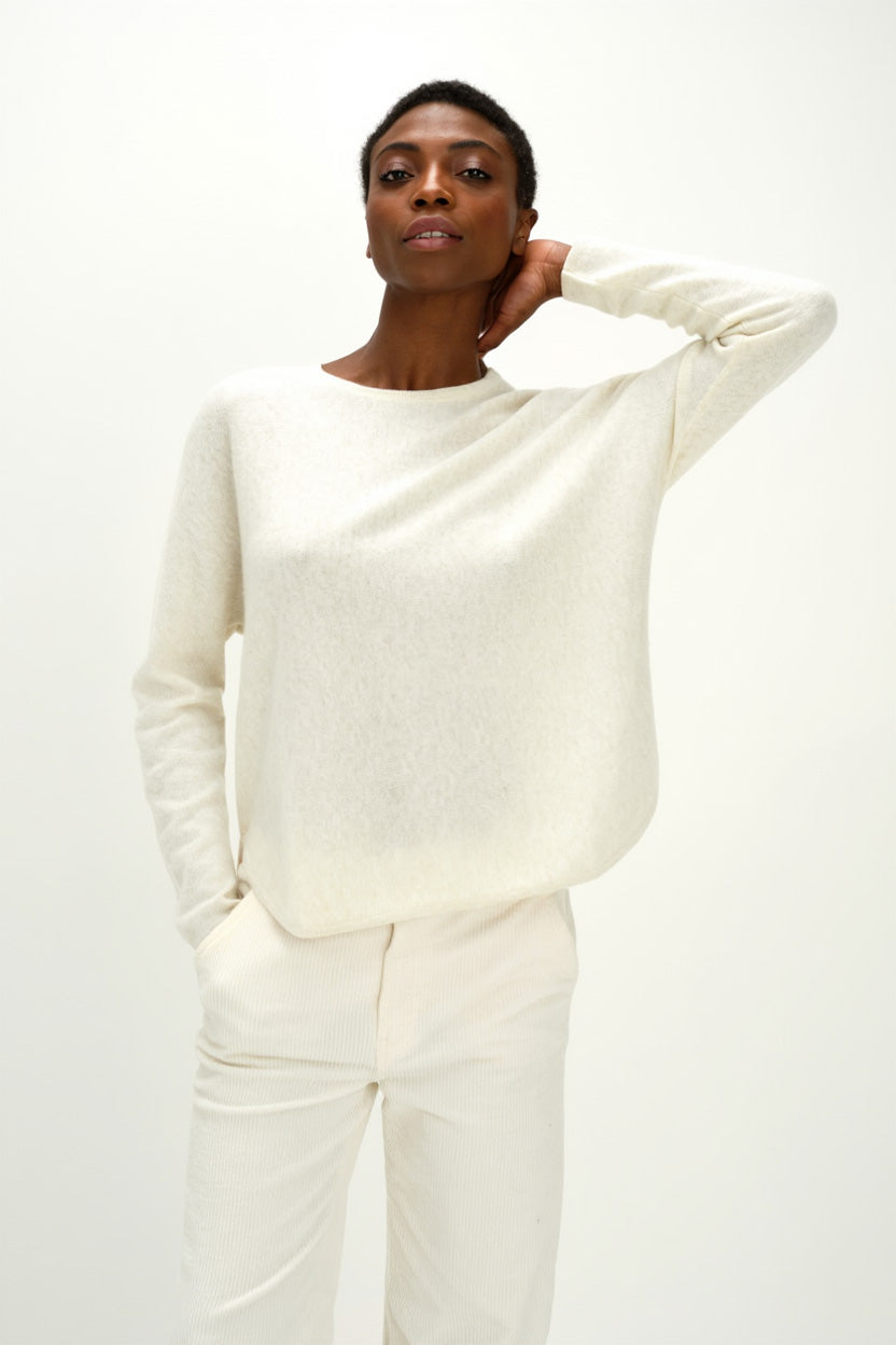 Davida Curved Sweater Sweaters White