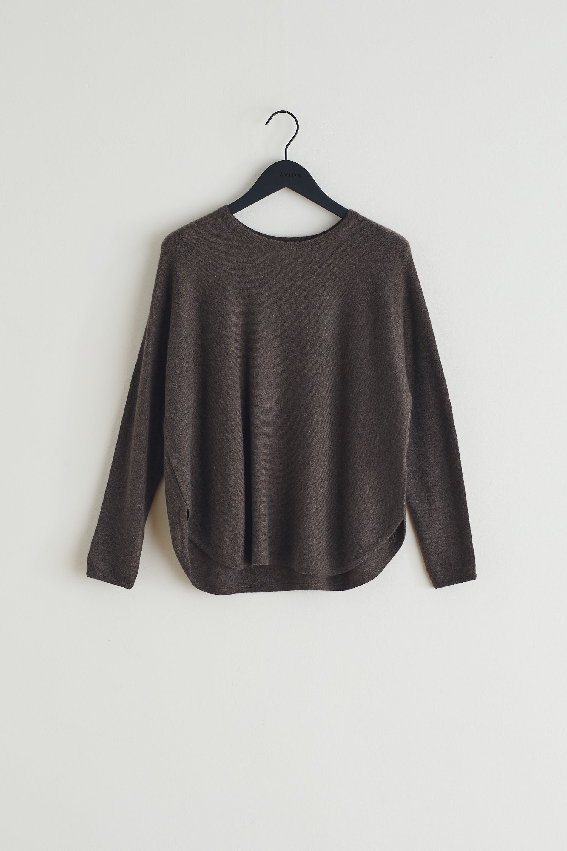 Davida Curved Sweater Sweaters Cacao
