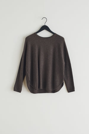 Curved Sweater - Cacao
