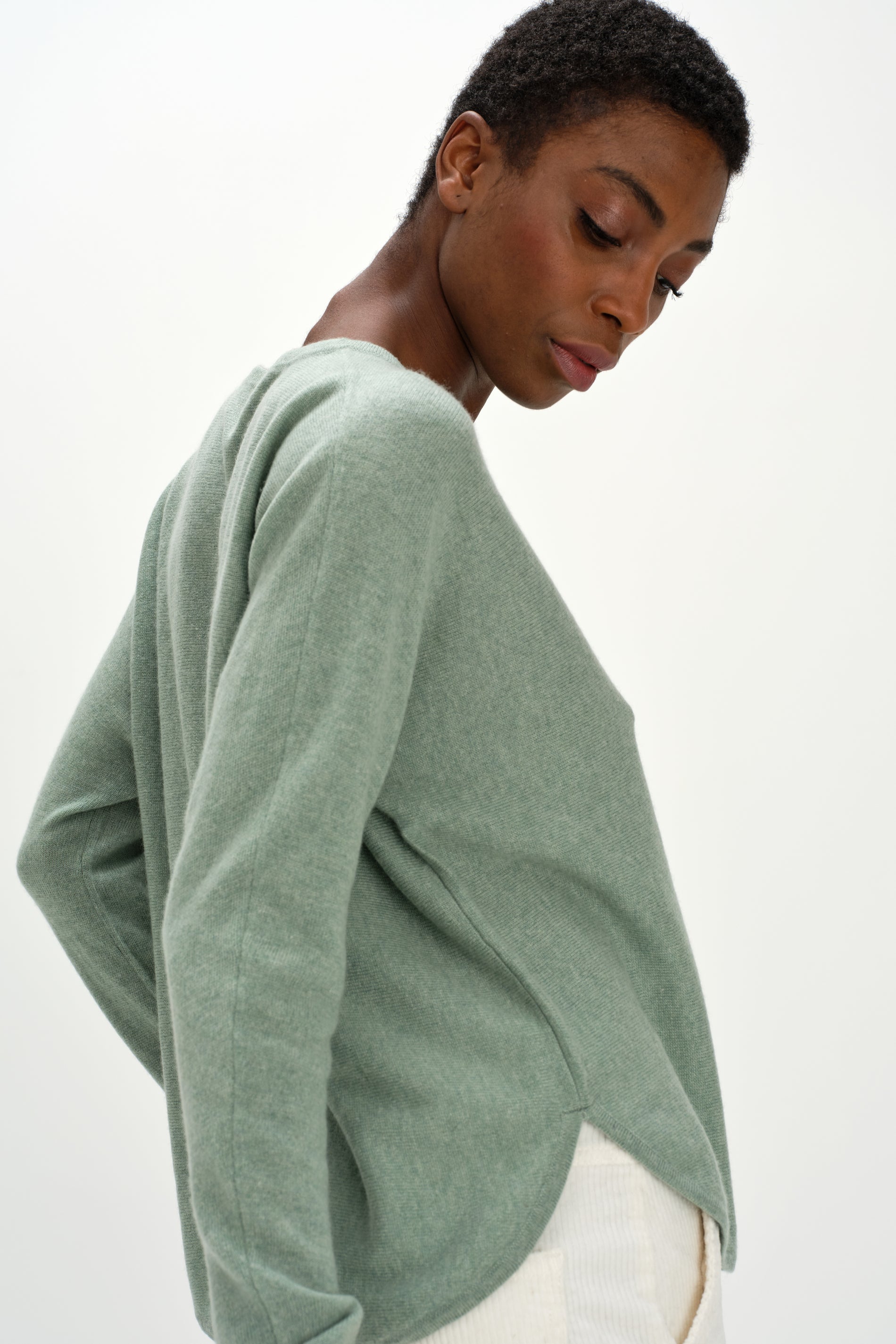 Davida Curved Sweater Sweaters Sage