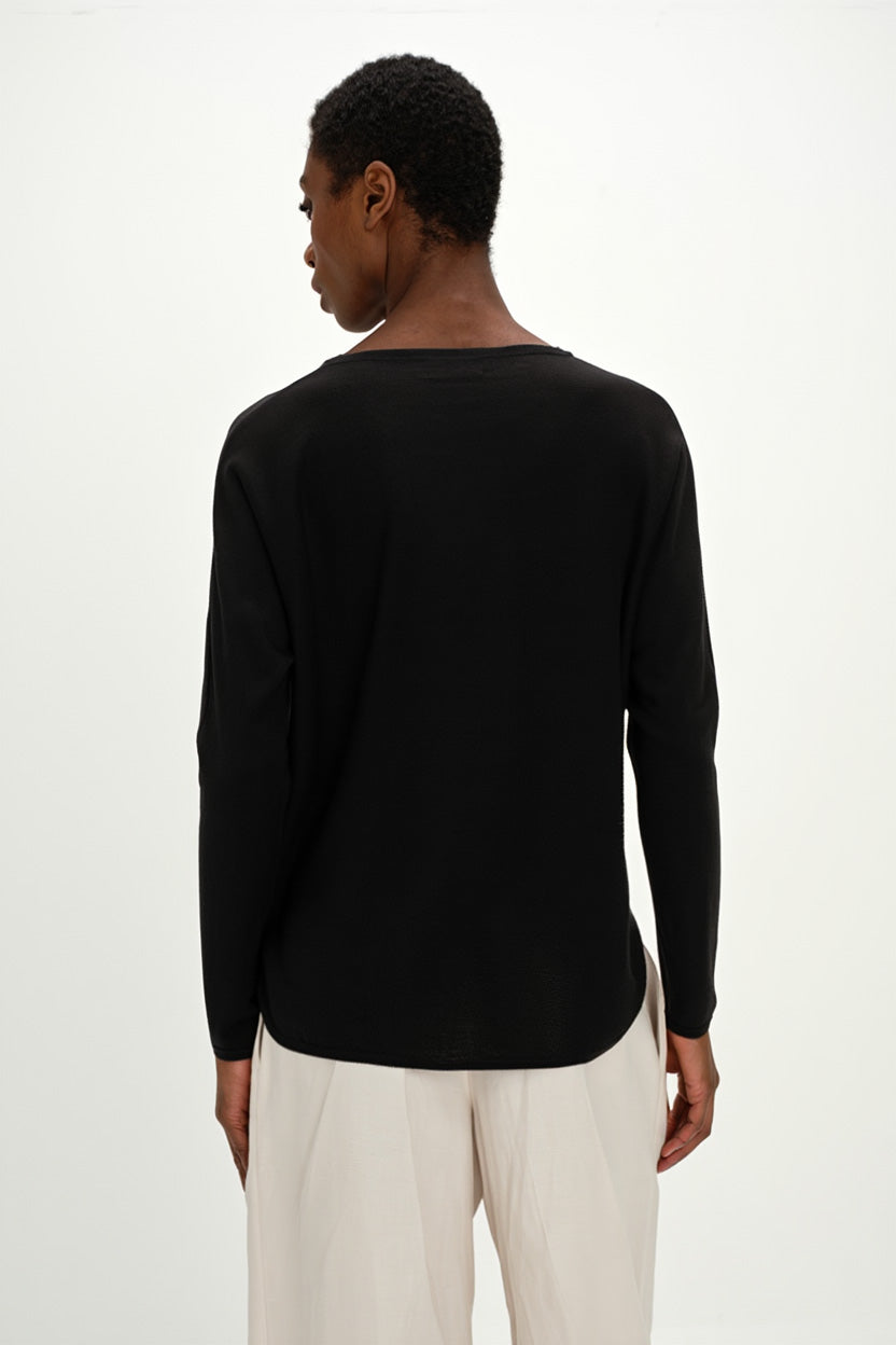 Davida Fine Knit Curved Sweater Sweaters Black