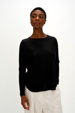 Fine Knit Curved Sweater - Black