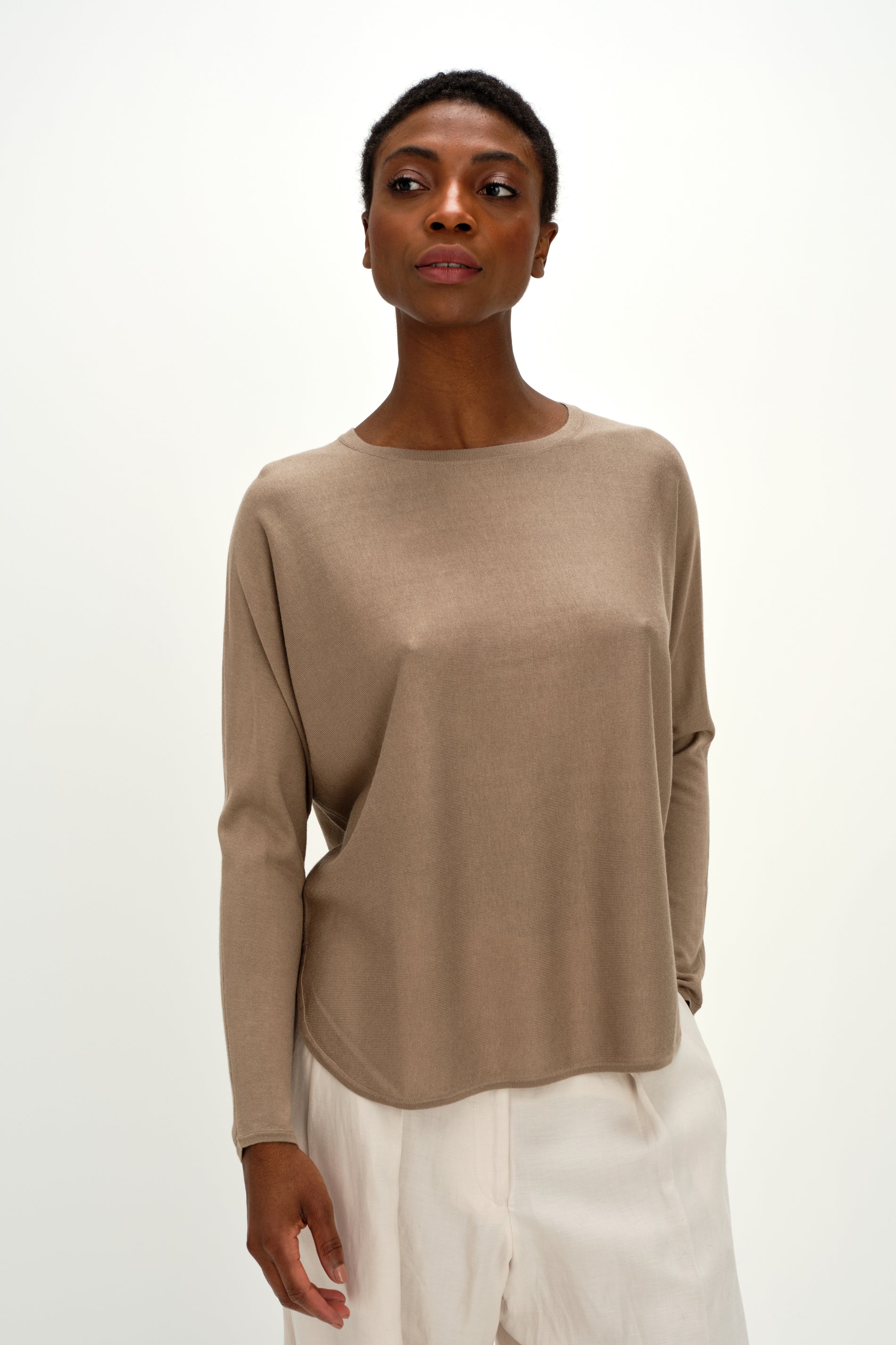 Davida Fine Knit Curved Sweater Sweaters Mink