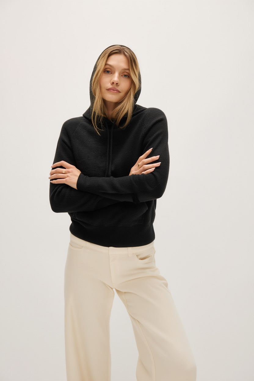 Davida Front Pocket Hoodie Sweaters Black