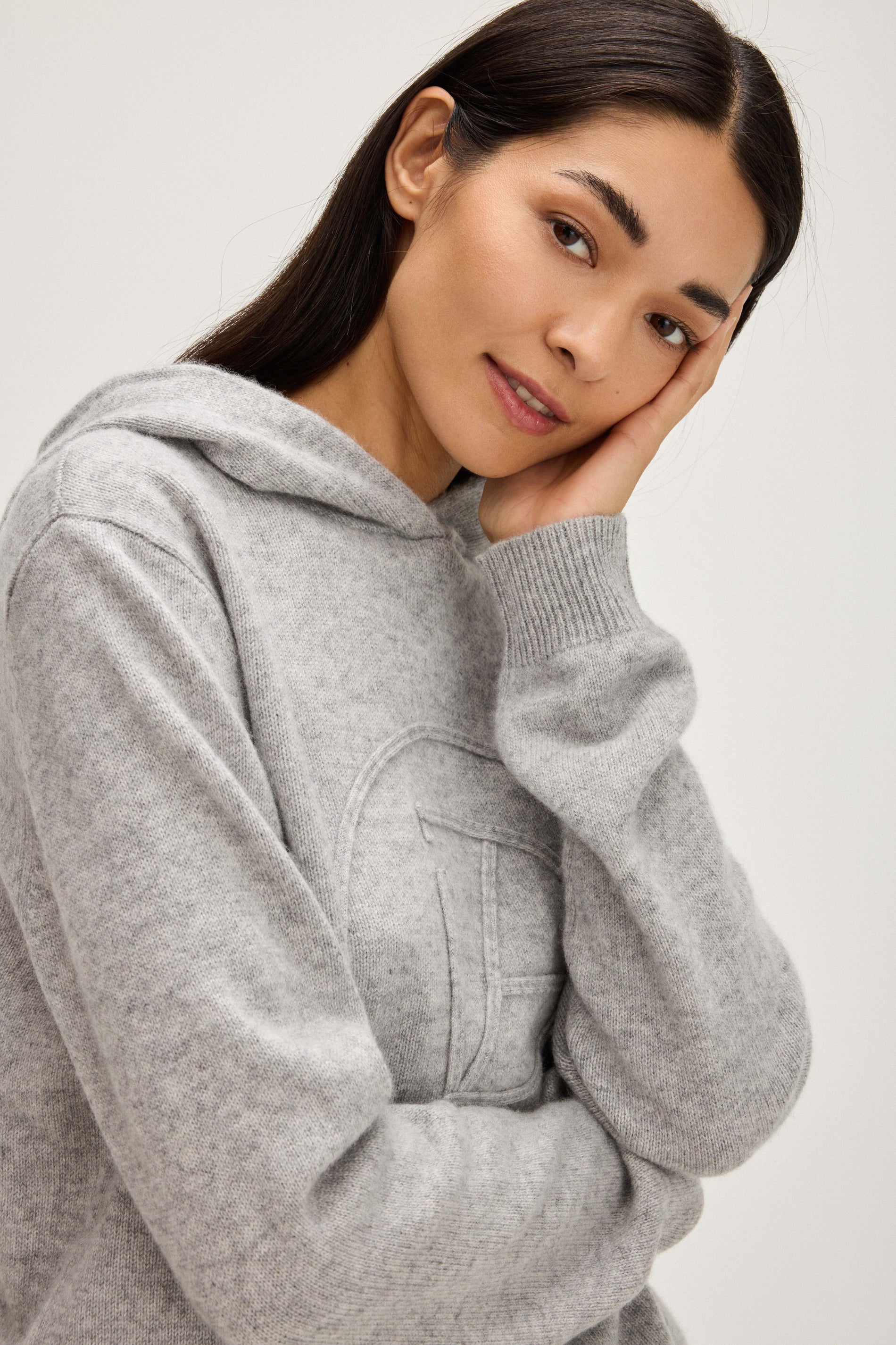 Davida Hoodie Logo Sweaters Light Grey