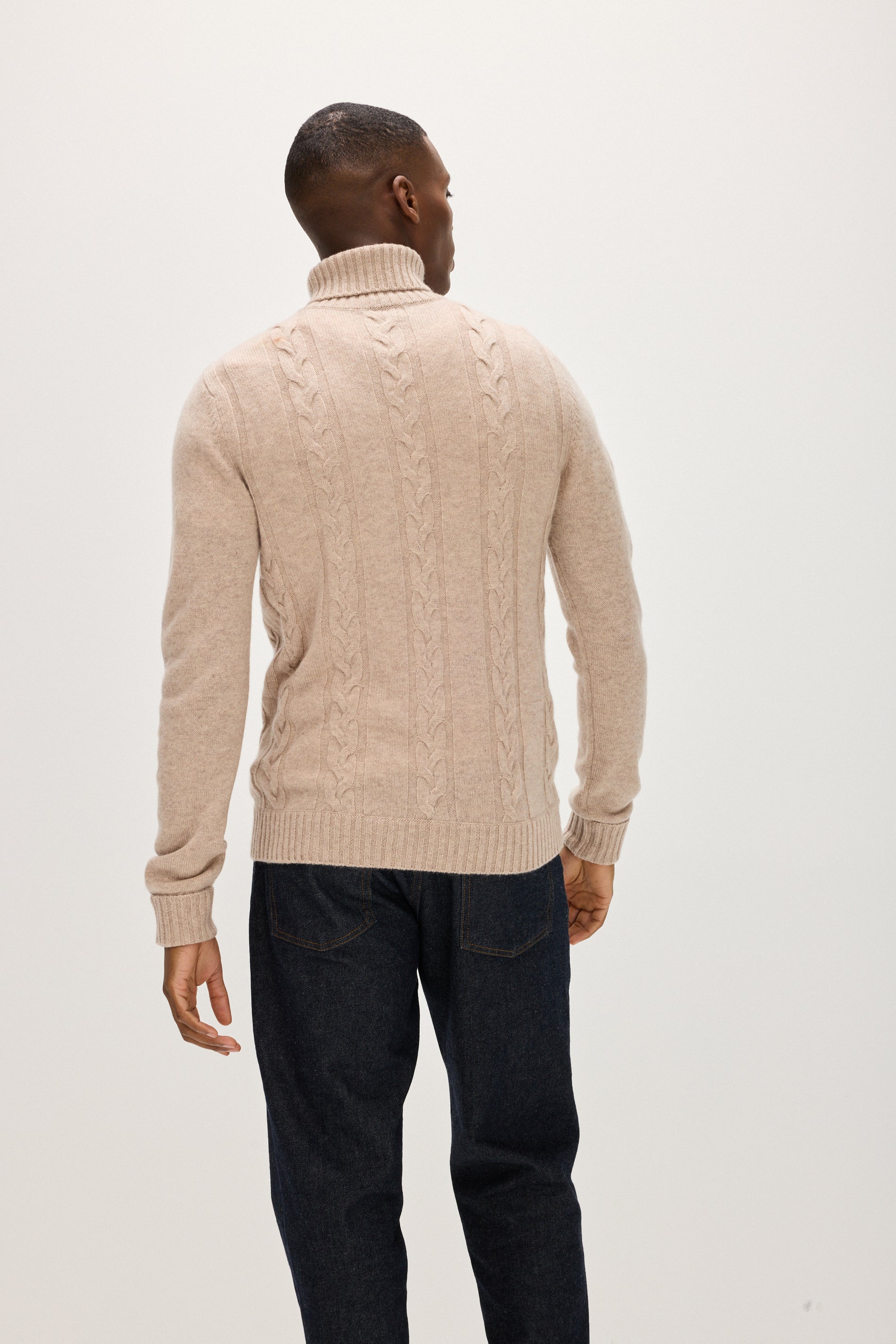 Davida Man Cable Turtleneck Sweaters Sand