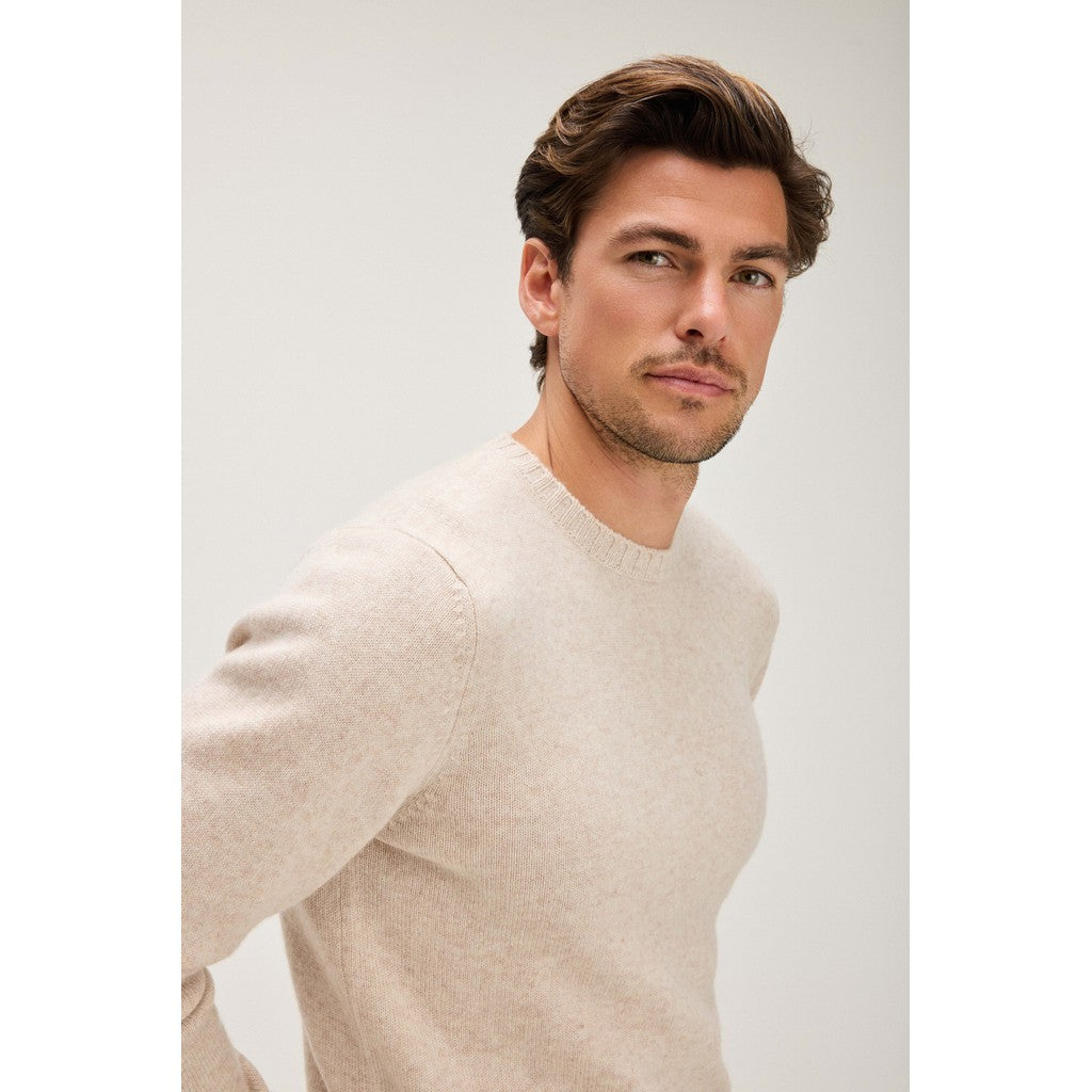 Davida Man Chunky O-neck Sweater Sweaters Light Beige