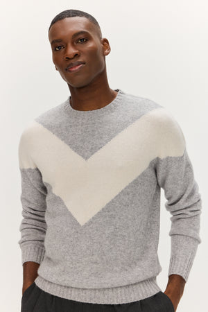 Man Chunky O-neck V detail - Light Grey/White