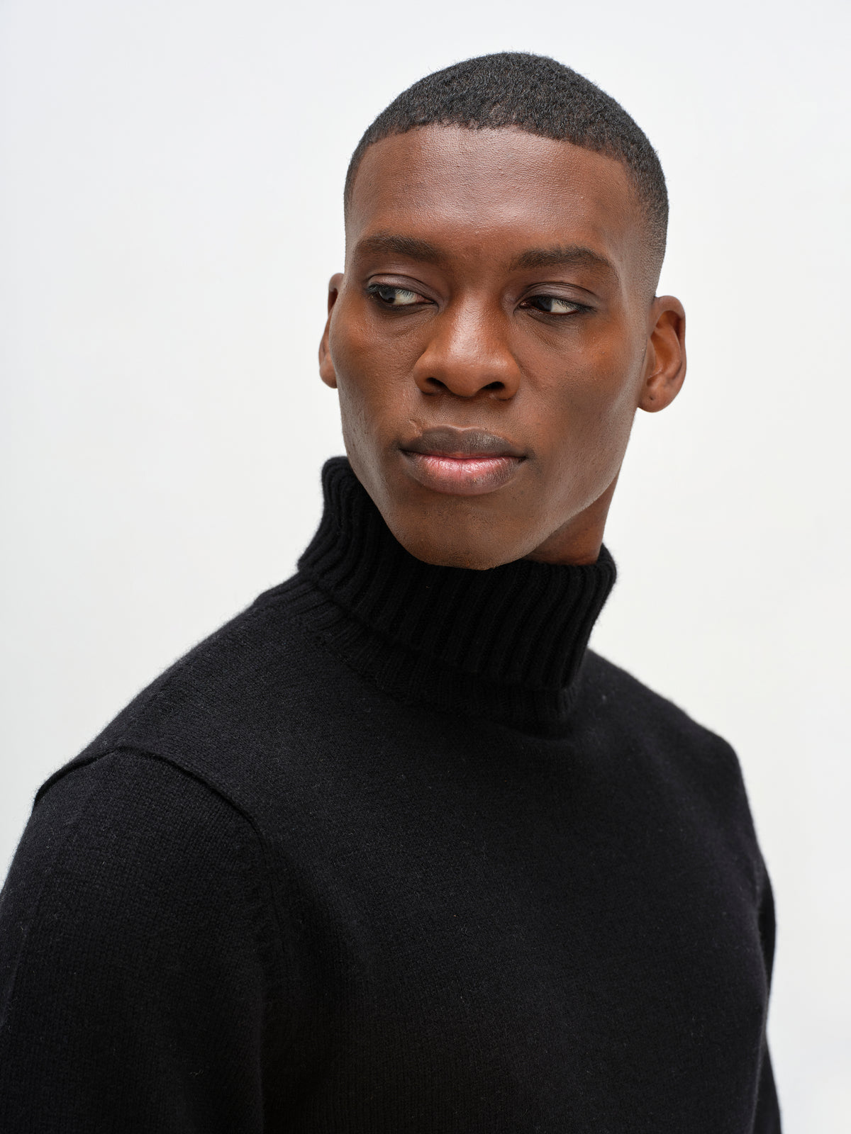 Davida Man Chunky Roll Neck Sweater Sweaters Black