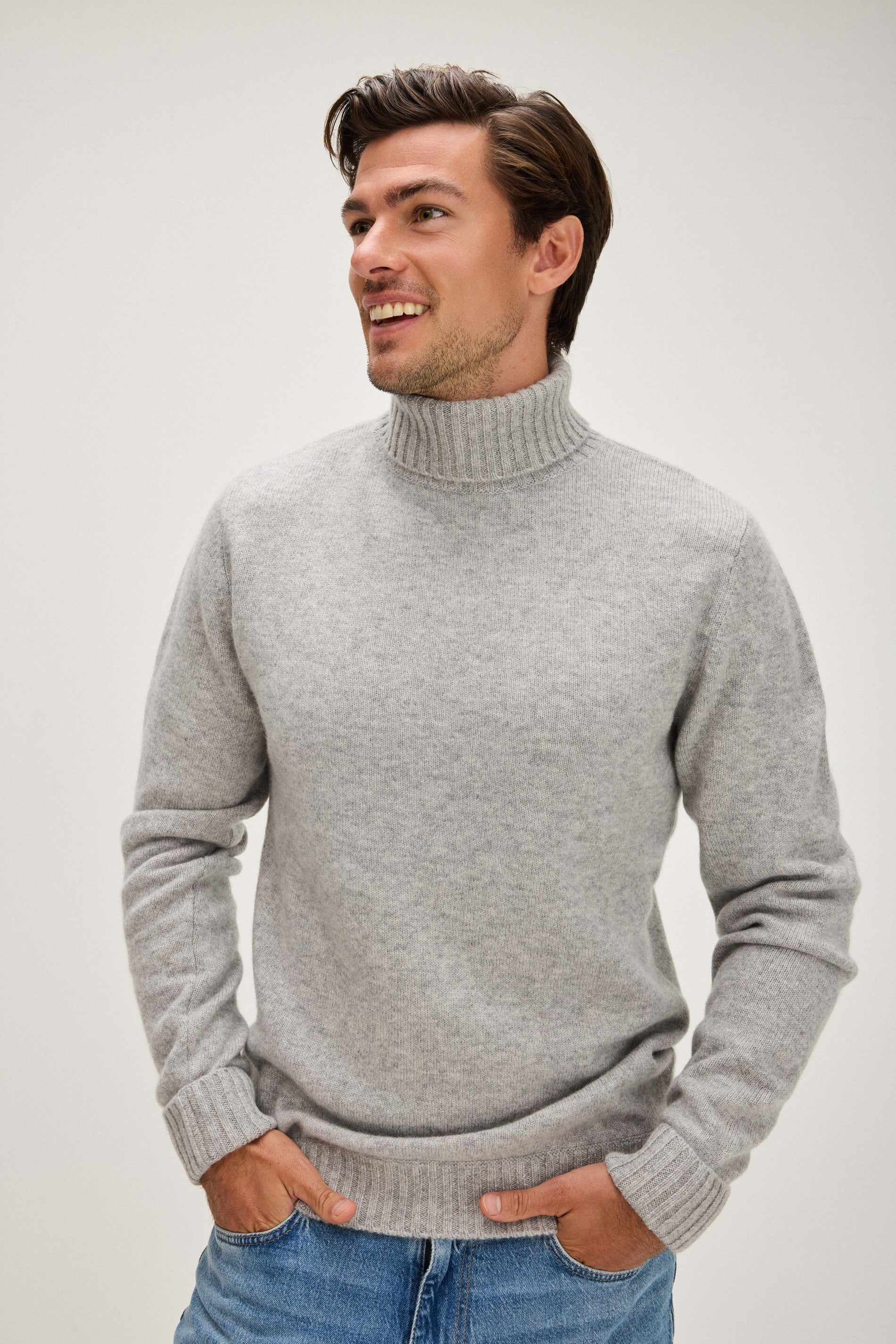 Davida Man Chunky Roll Neck Sweater Sweaters Light Grey