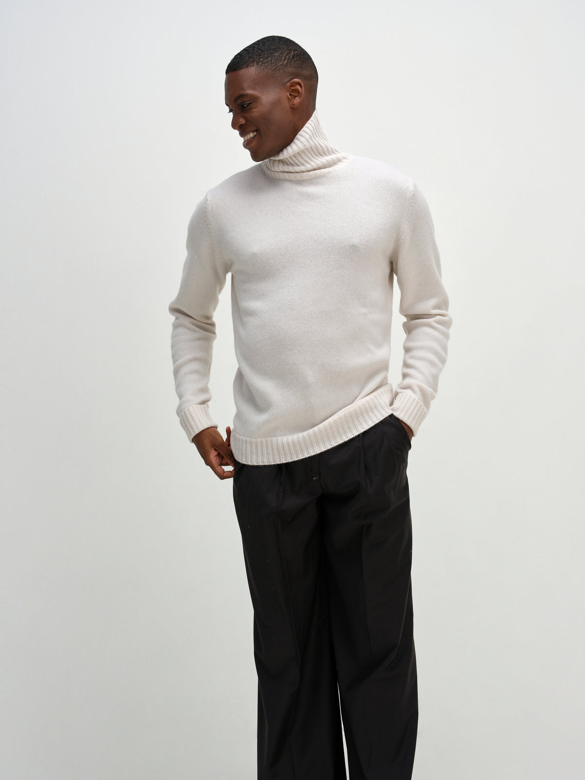 Davida Man Chunky Roll Neck Sweater Sweaters White