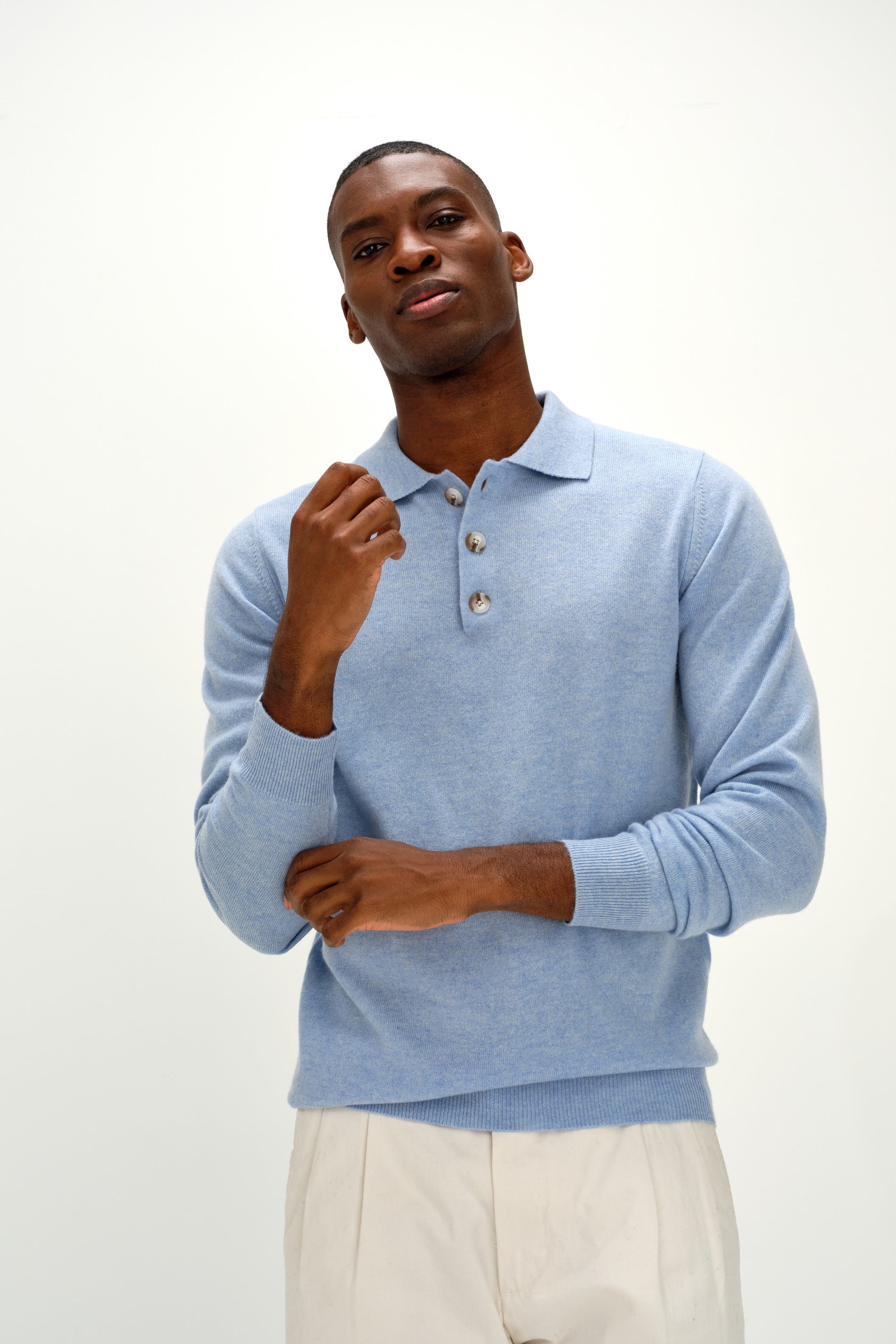 Davida Man Collar Sweaters Blue Fog