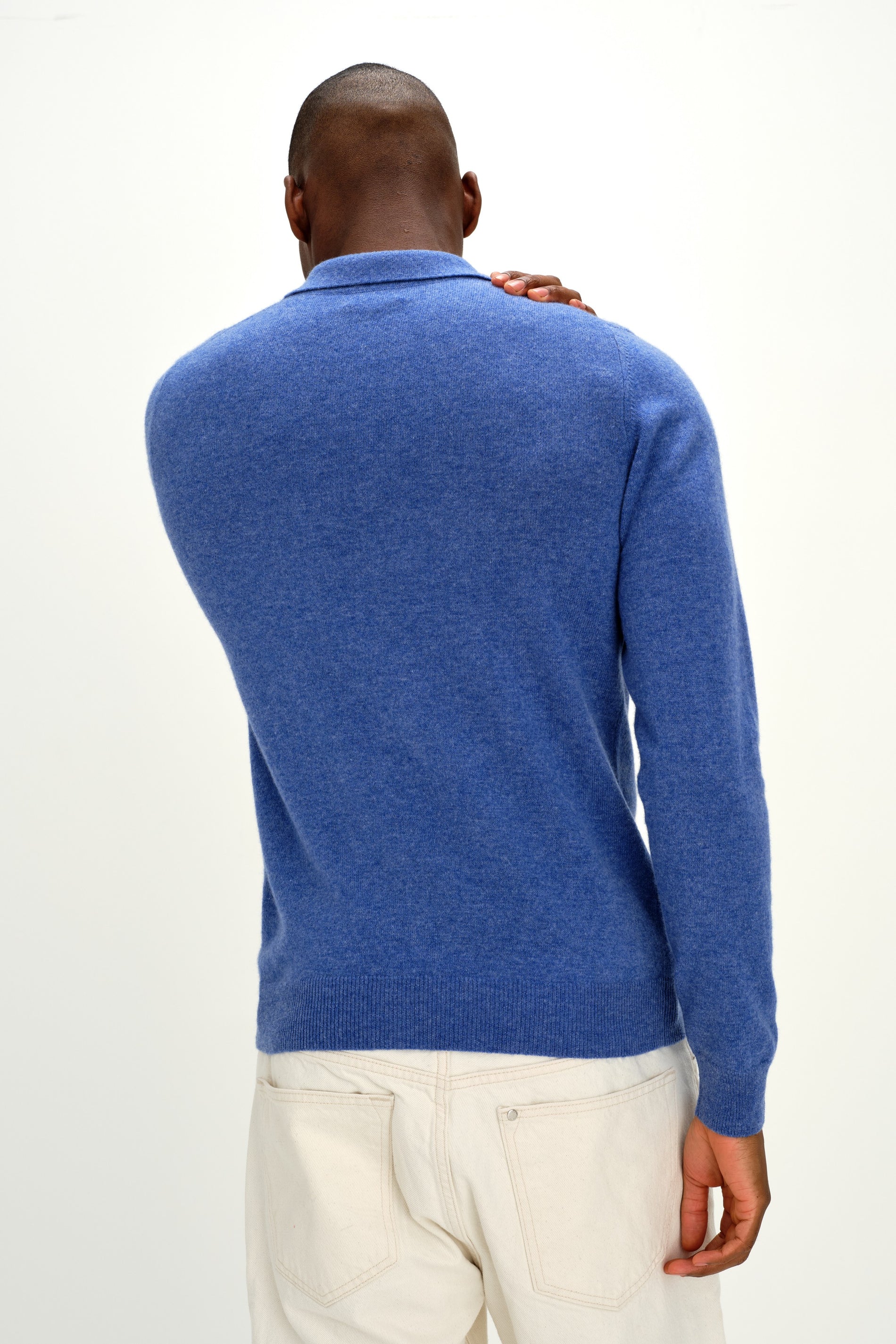 Davida Man Collar Sweaters Ocean Blue