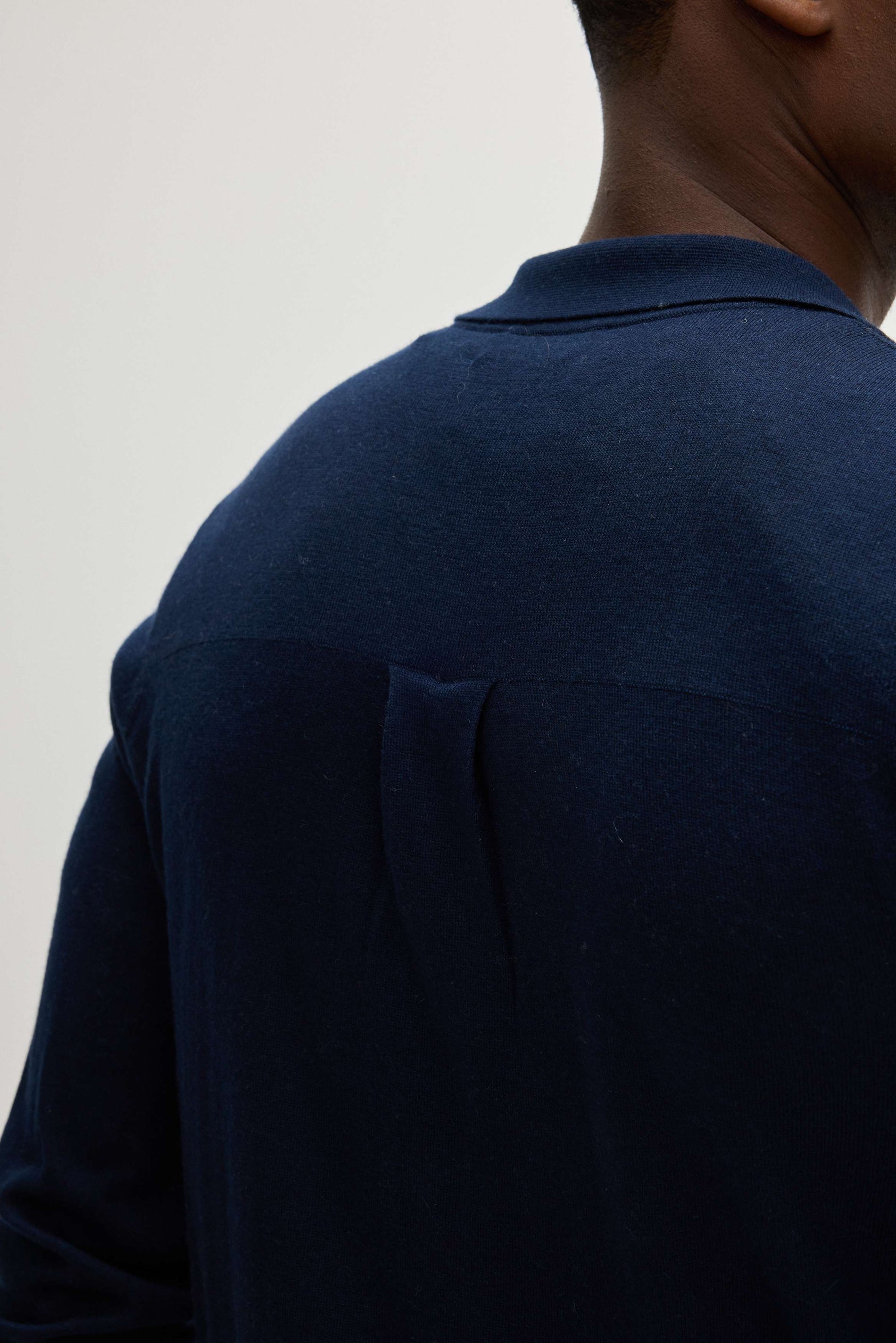 Davida Man Fine Knit Classic Shirt Sweaters Navy