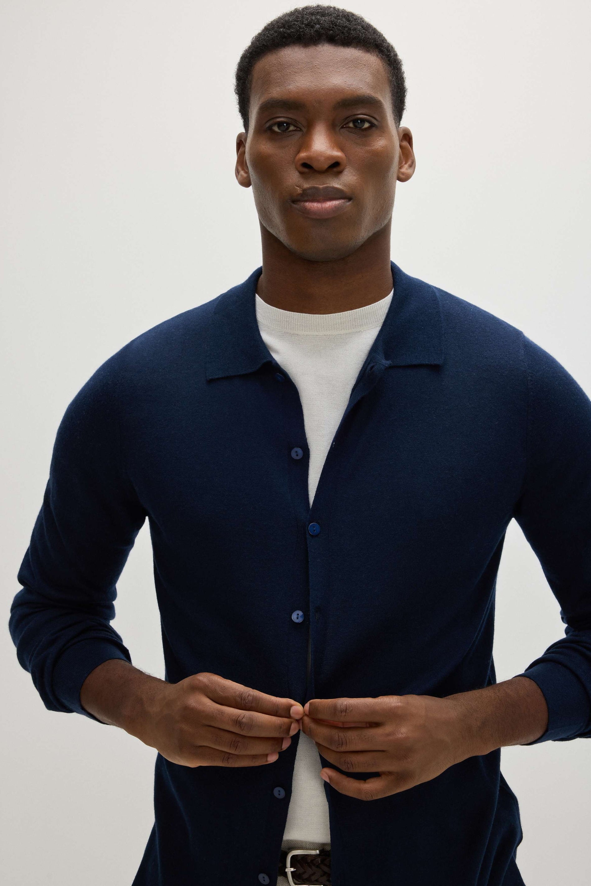 Davida Man Fine Knit Classic Shirt Sweaters Navy