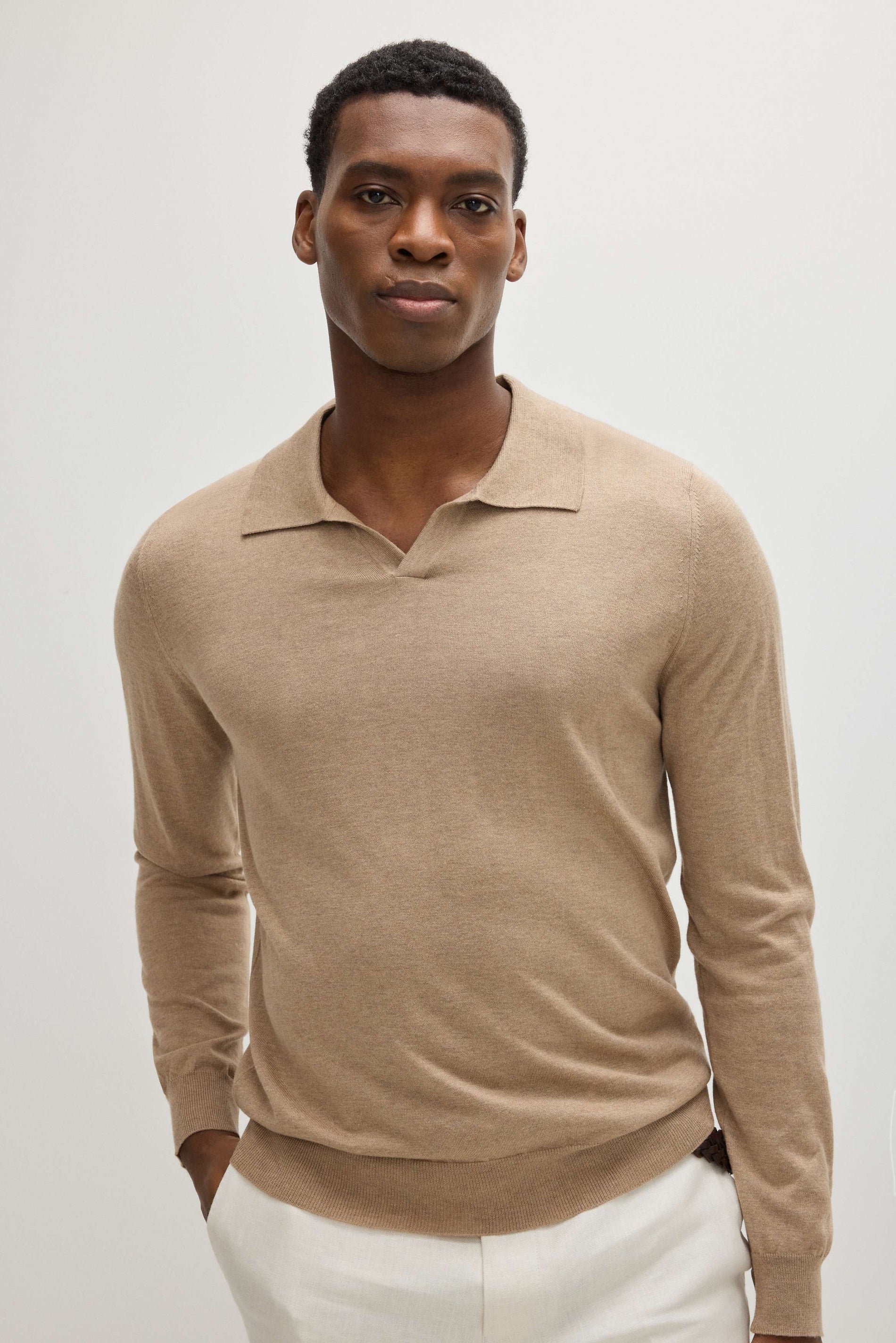 Davida Man Fine Knit Open Collar Sweater Sweaters Mink