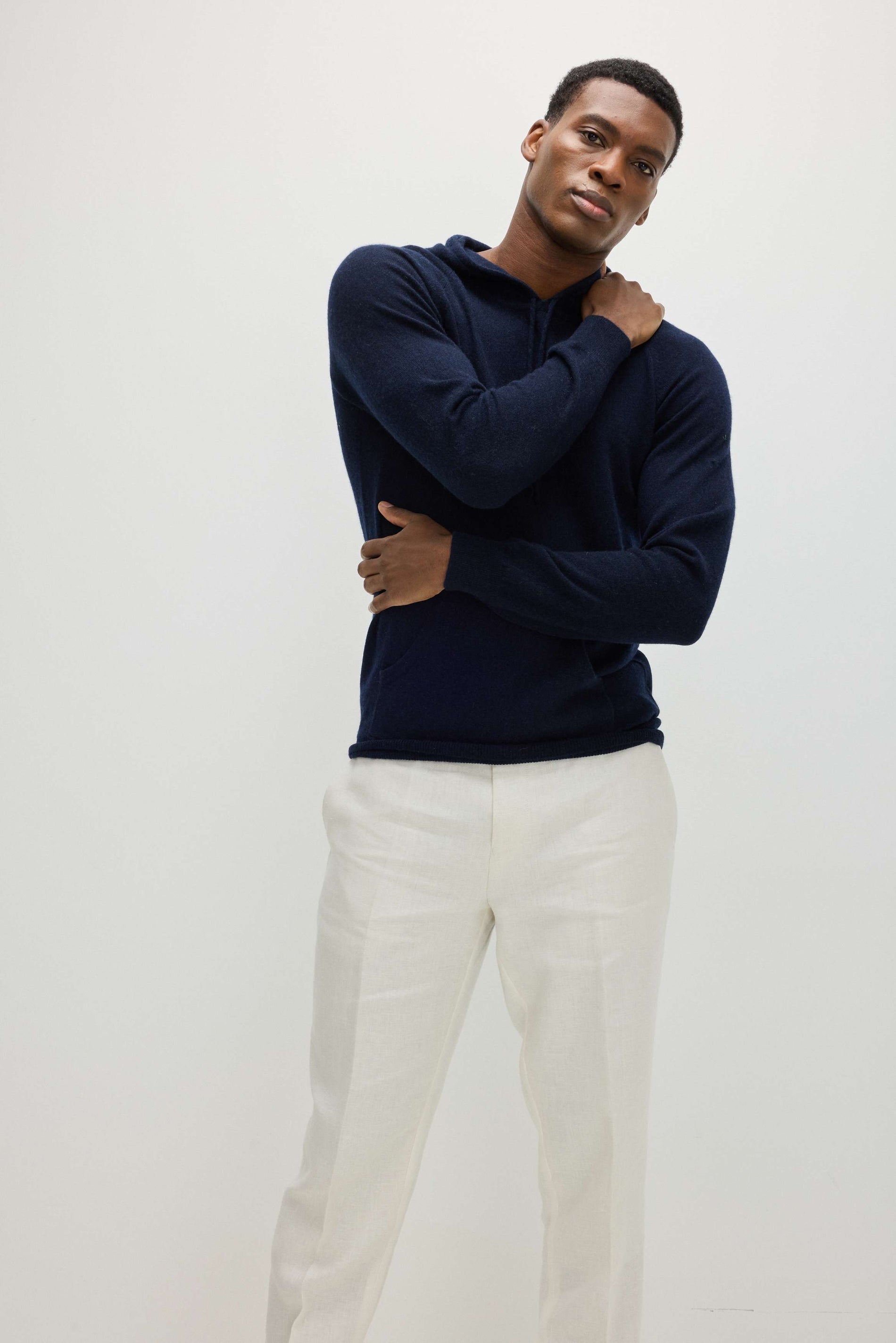 Davida Man Front Pocket Hoodie Sweaters Navy