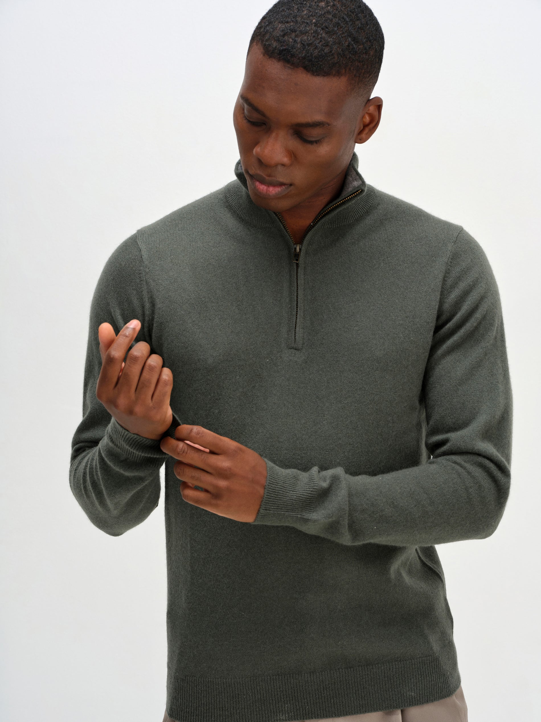Davida Man Half Zip Sweaters Army Green