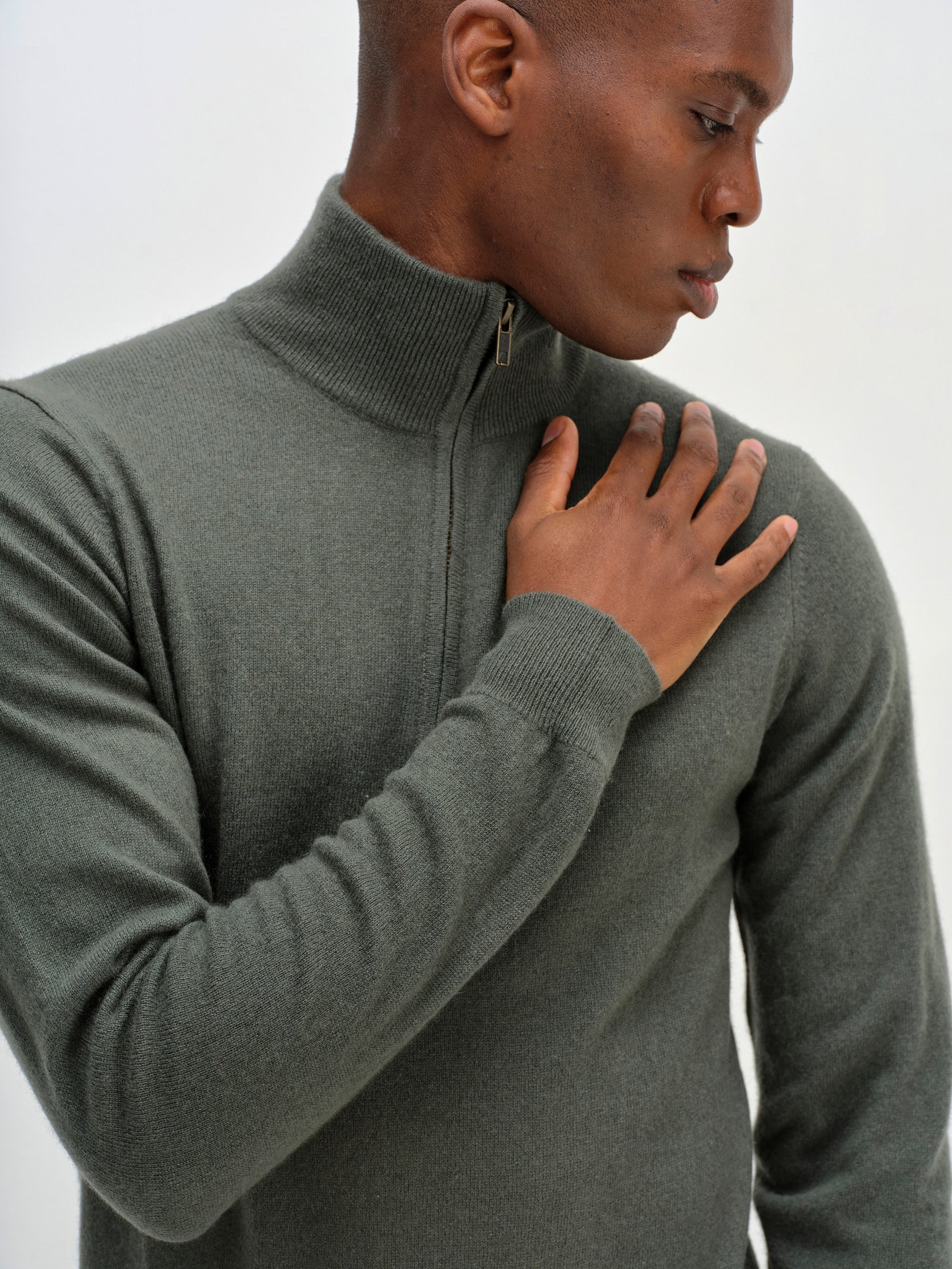 Davida Man Half Zip Sweaters Army Green