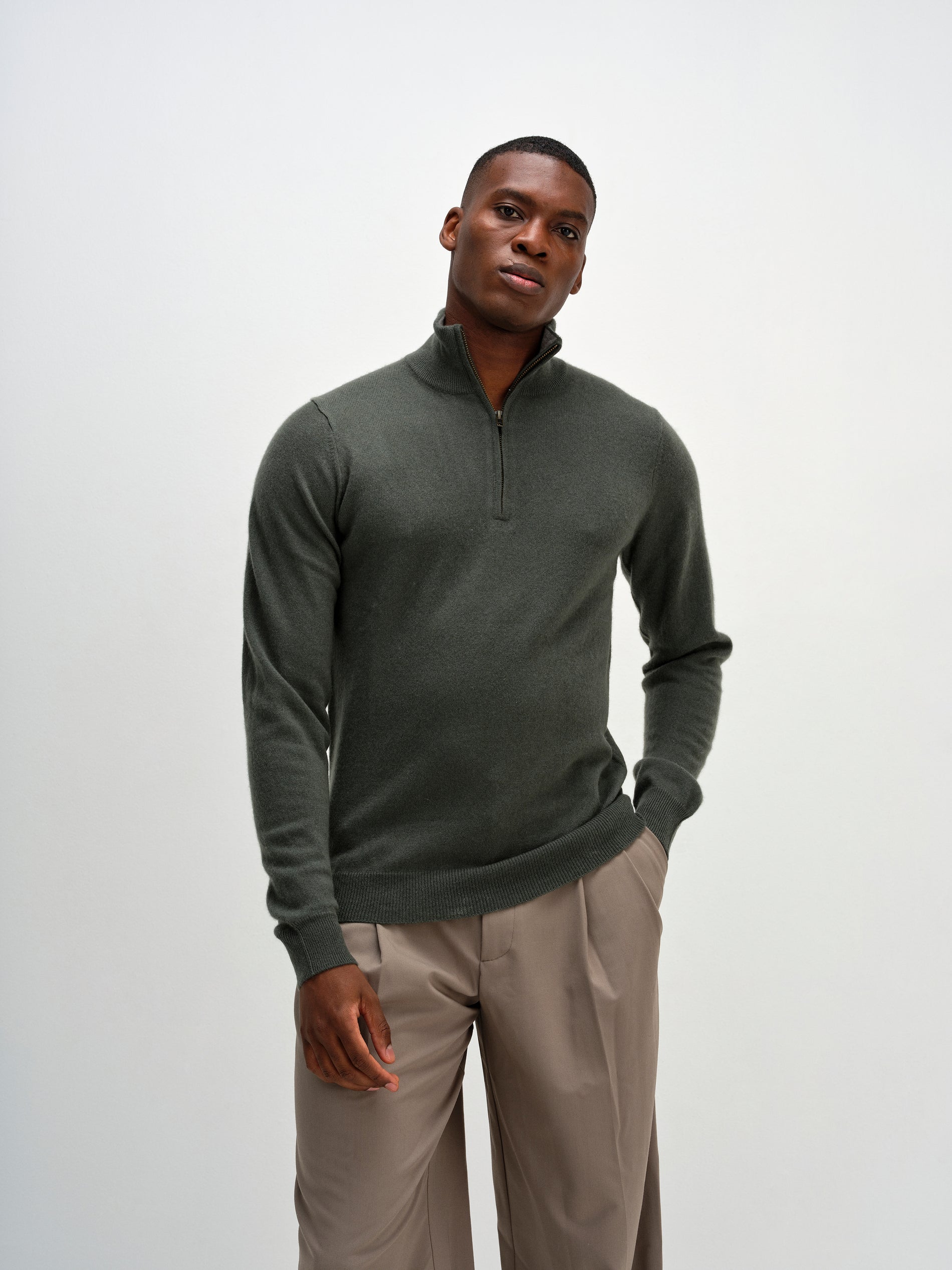 Davida Man Half Zip Sweaters Army Green
